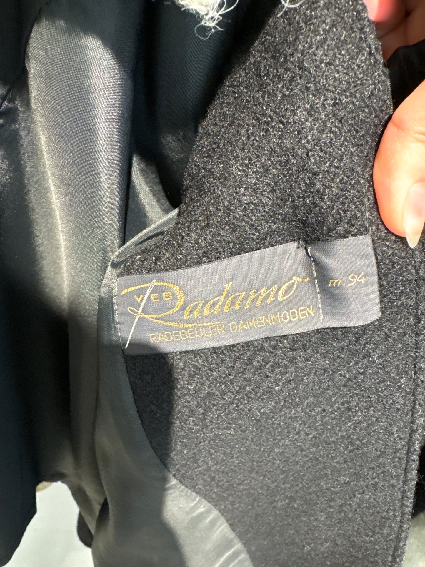 Princess coat cambrat old vintage negru anii 60 cu blana de nurcă