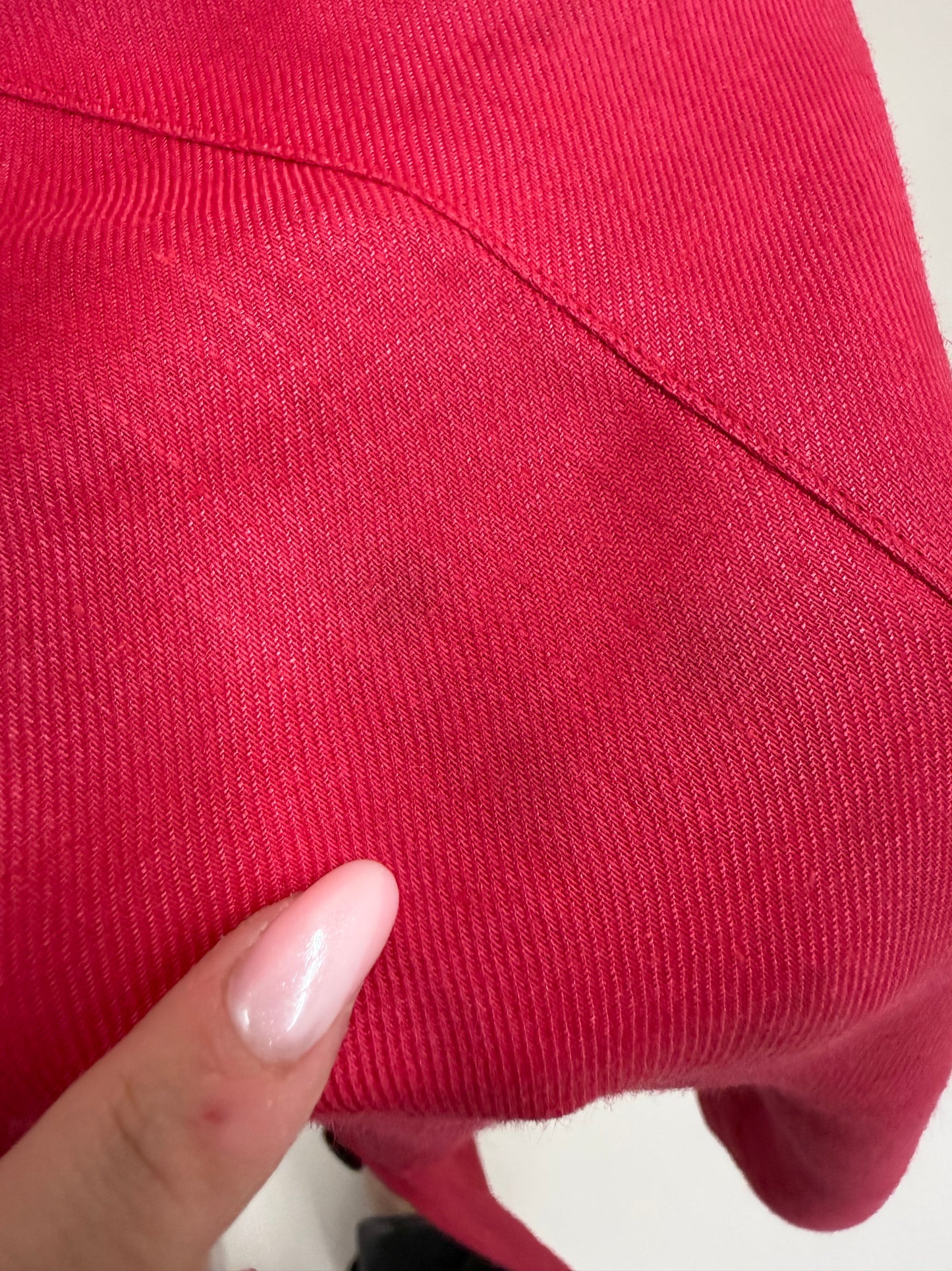 Sacou dark fucsia cu broderie din in excepțional italian în croi cambrat