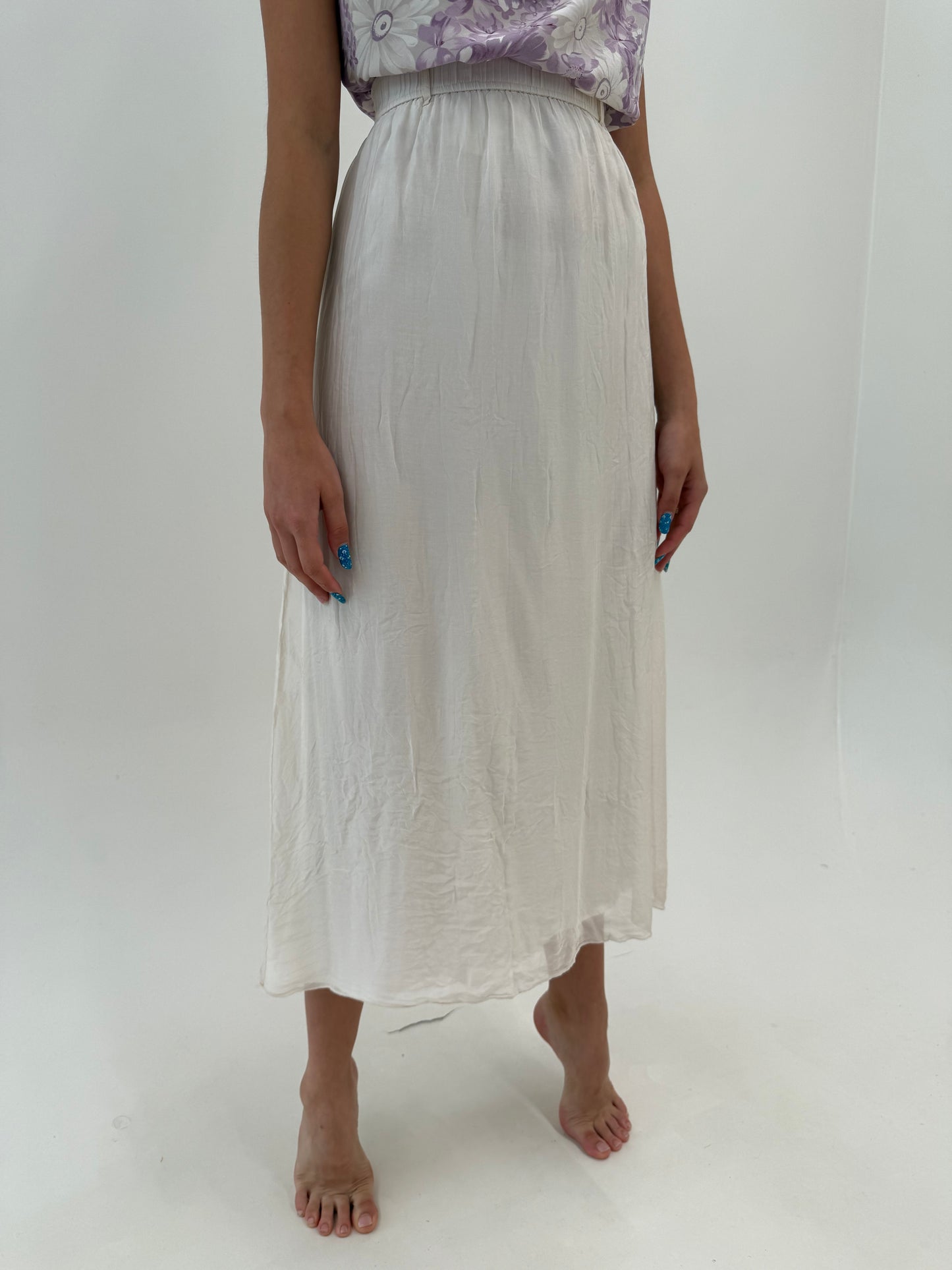 Fustă maxi din mătase naturală off white cu talie ultra înaltă elastică