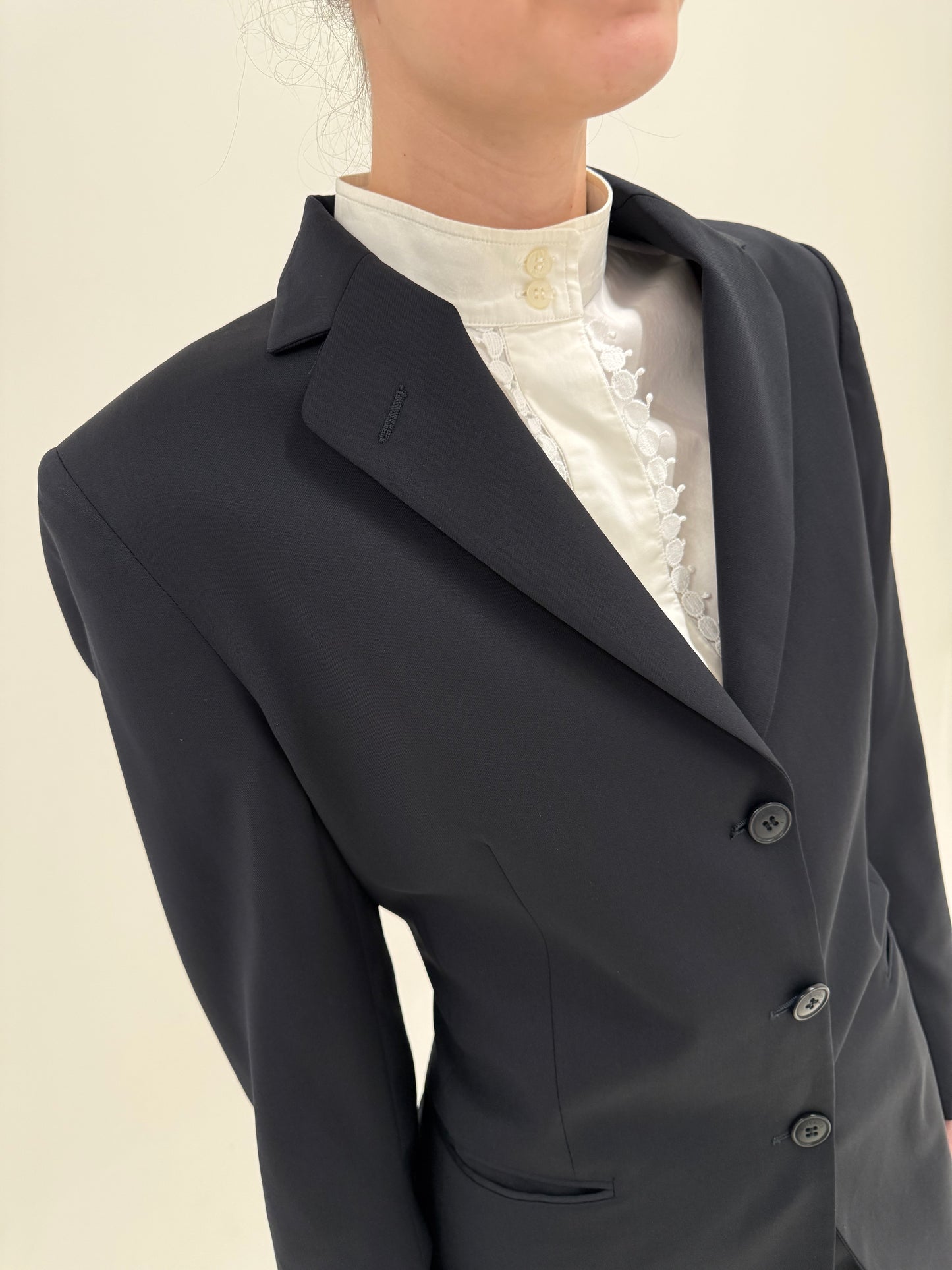 Deux piece Burberry business clasic cu sacou cambrat și fustă creion Navy blue