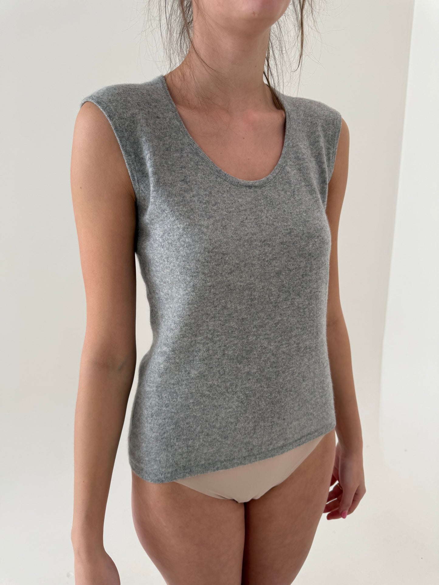 Top silver gray din cașmir