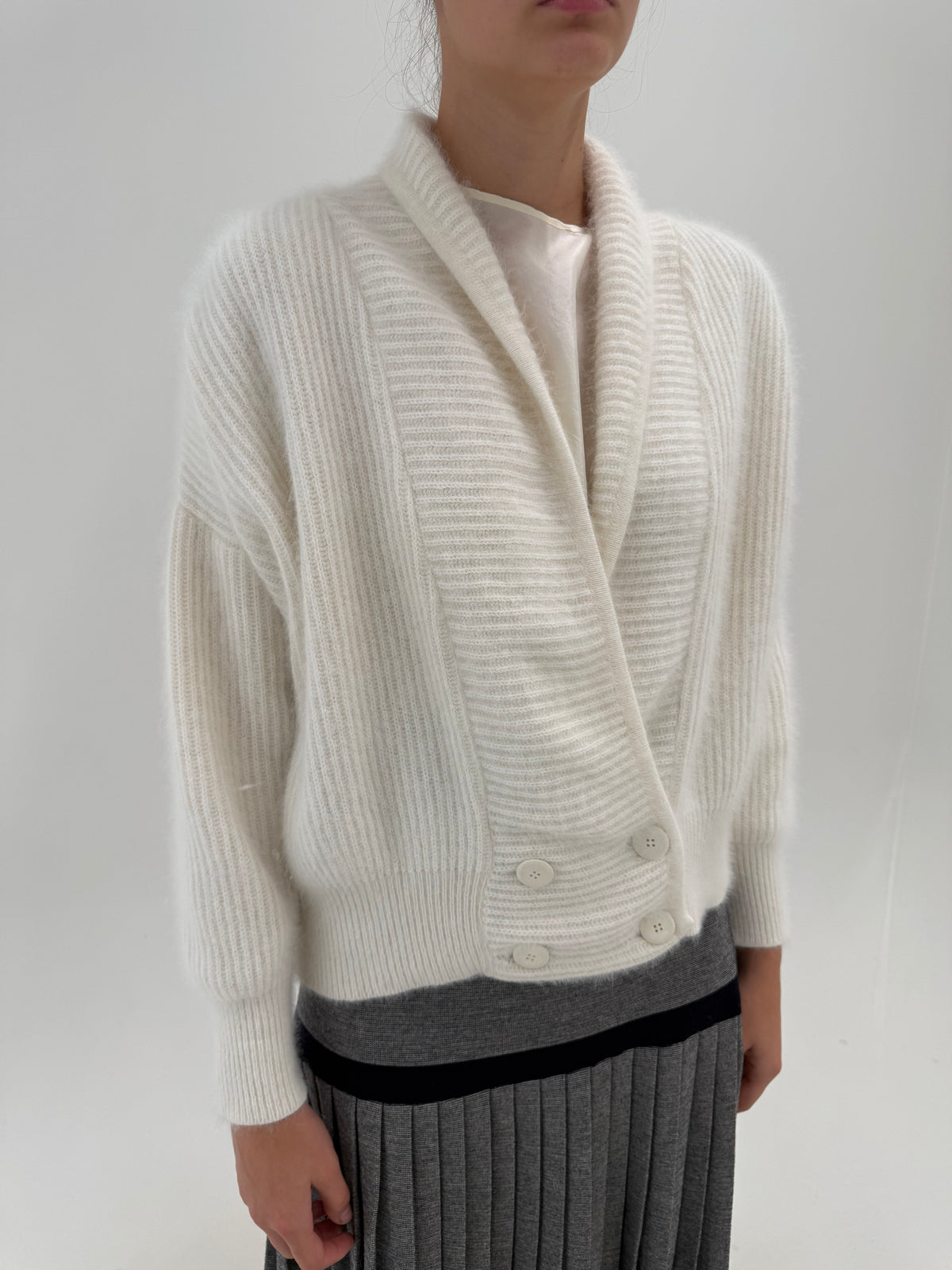 Jacheta vintage ultra fină și pufoasă din Angora și lana în croi retro modern