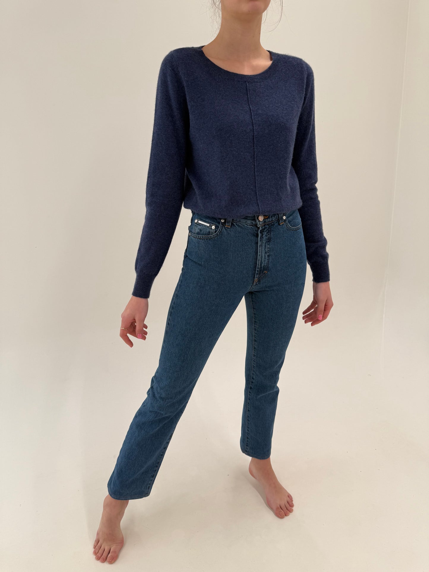 Jeans Valentino vintage classic wash în croi actual