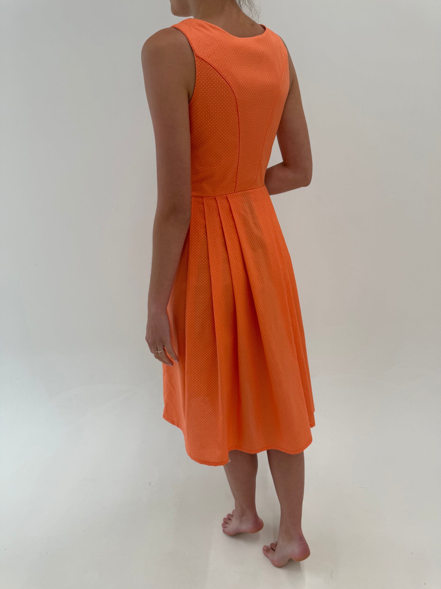 Rochie vintage din pânză de bumbac cu buline cu corsaj și buzunare