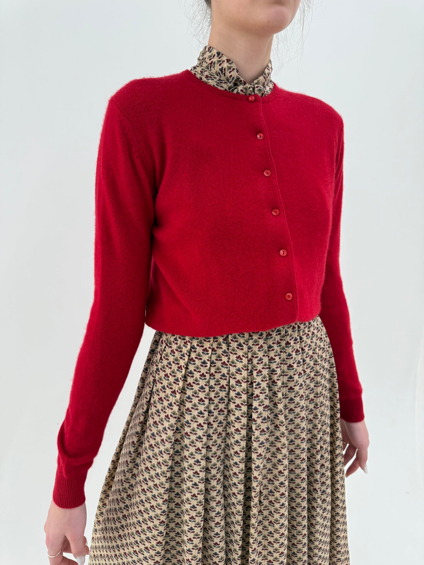 Cardigan din cașmir cherry red