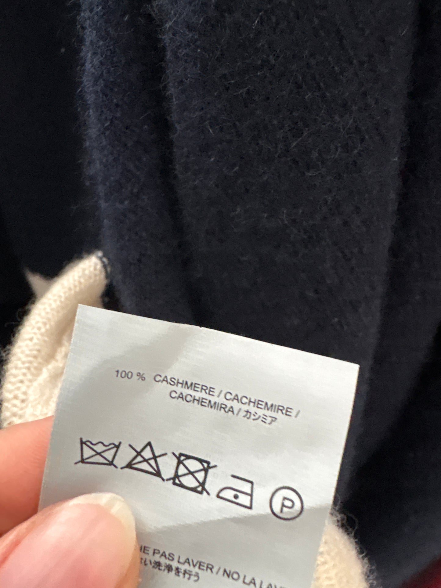 Cardigan din cașmir colorblock în culori neutre