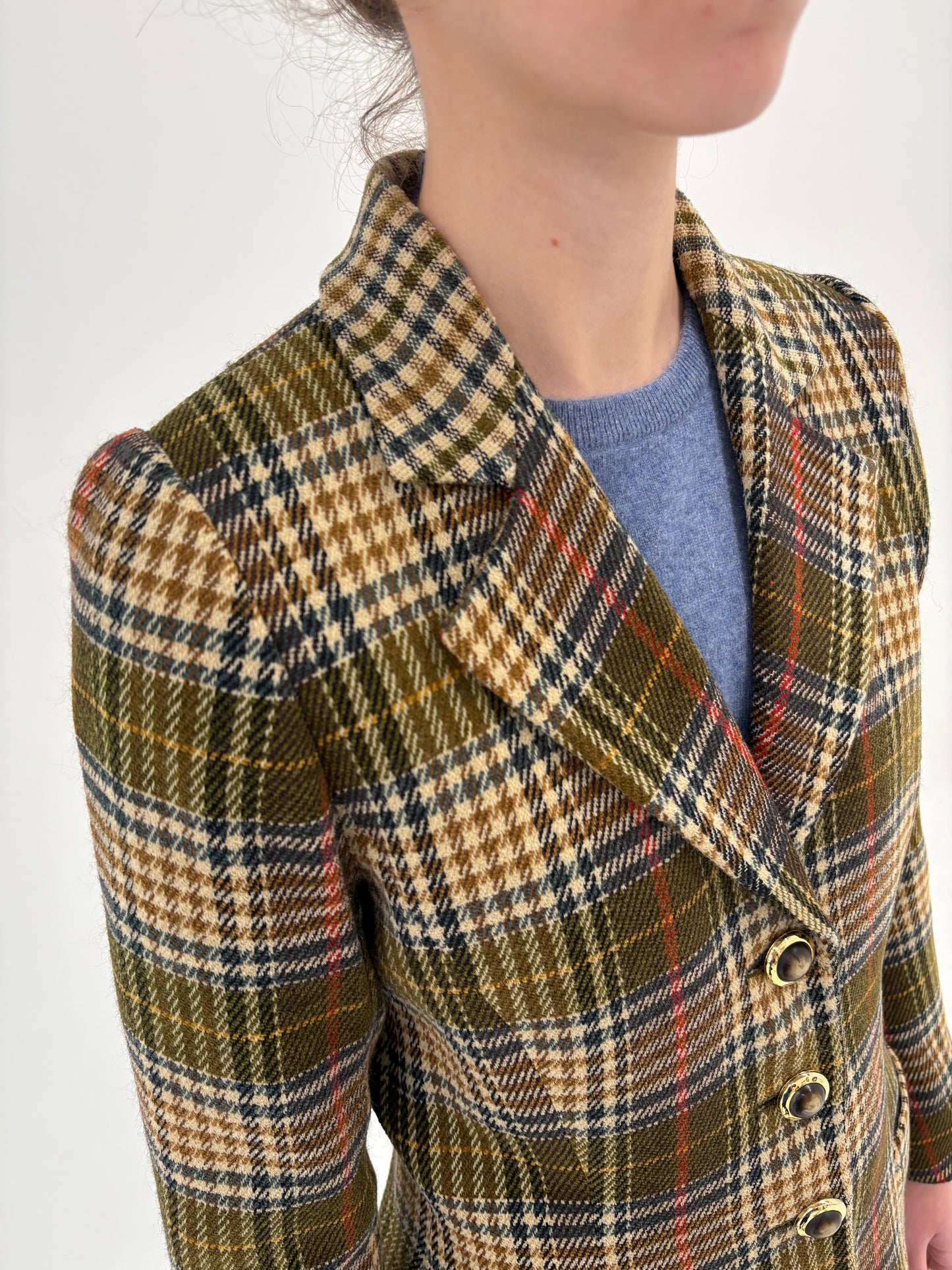 Sacou luxury Ungaro vintage din tweed cambrat și croi lung