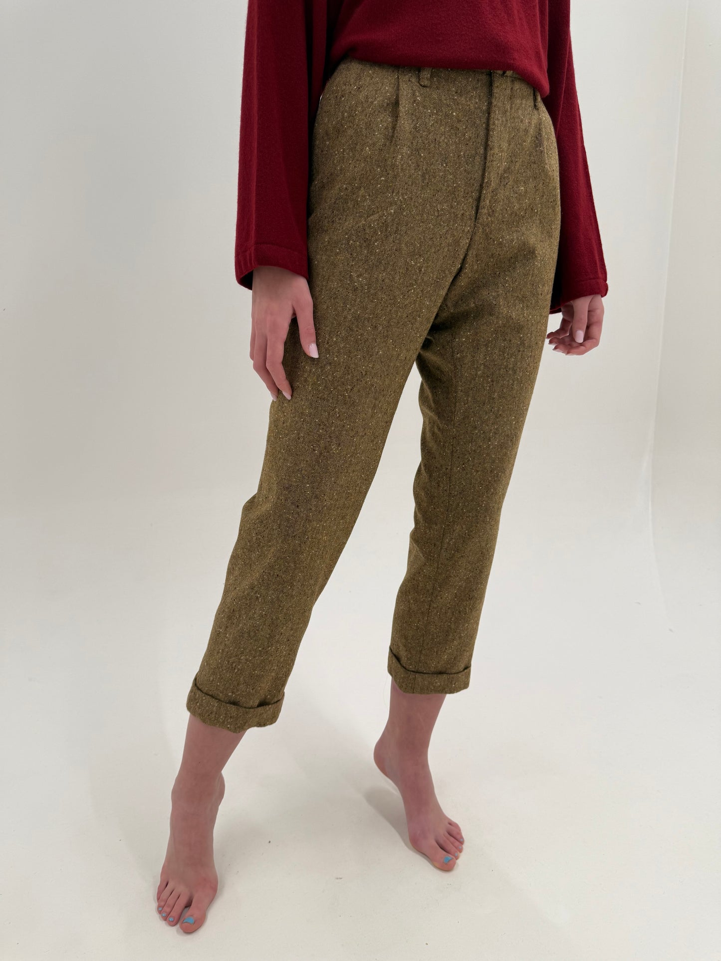 Costum camel ultra luxury bespoke din tweed Donegal de lana extrafina