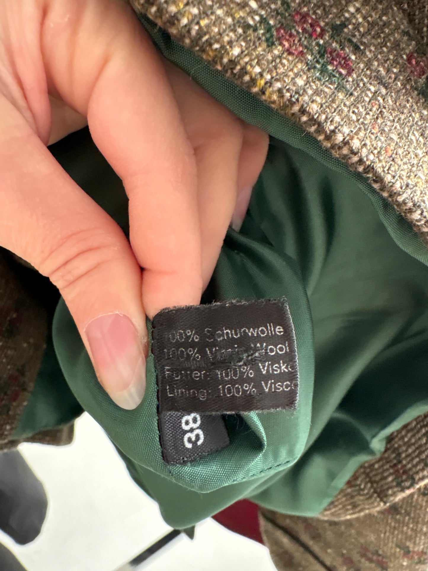 Sacou vintage ușor cambrat din tweed gros cu ținuta și print floral delicat