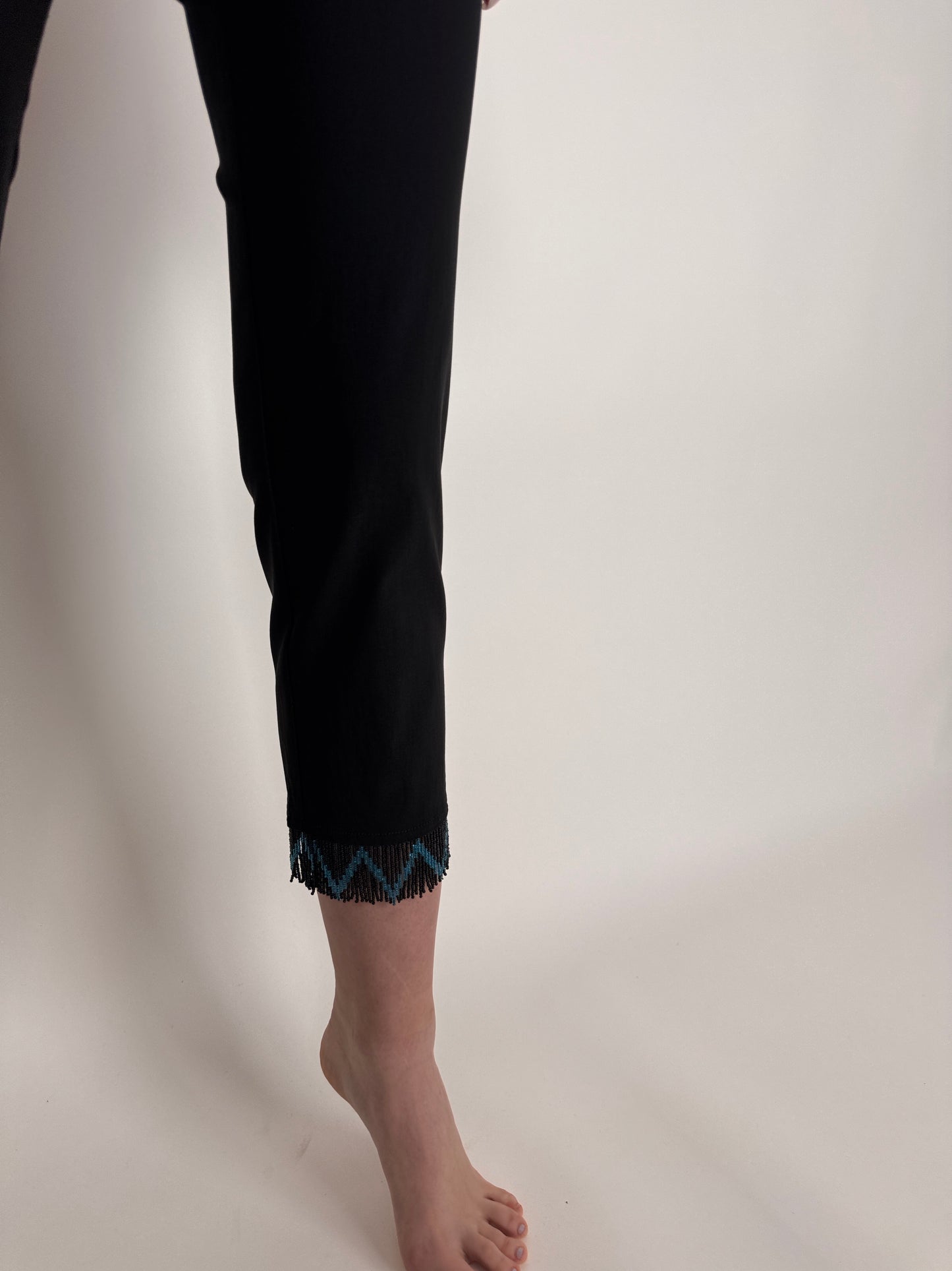 Pantaloni vintage cu franjuri din mărgele negri modelatori