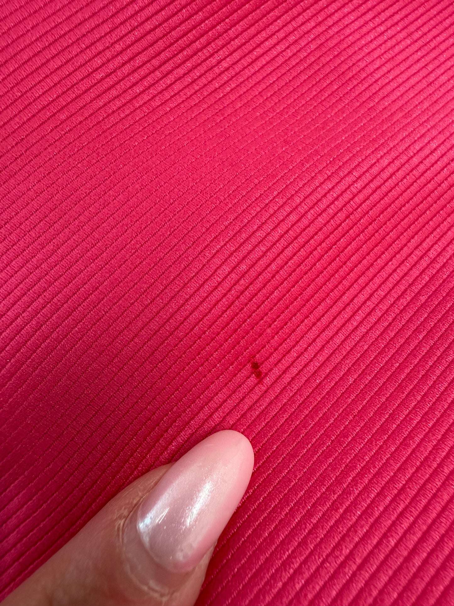 Rochie italiană fucsia de brand luxury italian de nișă din faille excepțional cu corsaj