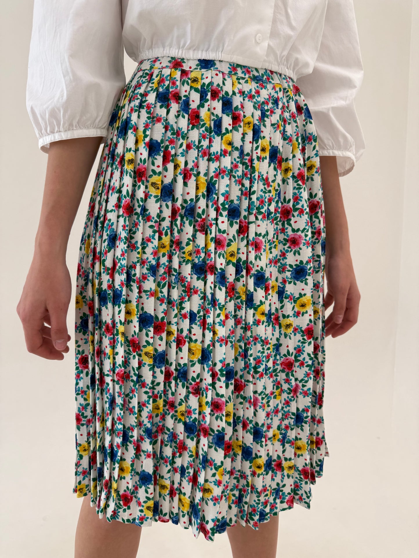 Fustă vintage plisată cu print floral superb și talie ultra înaltă elastică
