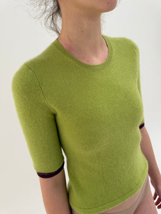 Top verde crud din cașmir