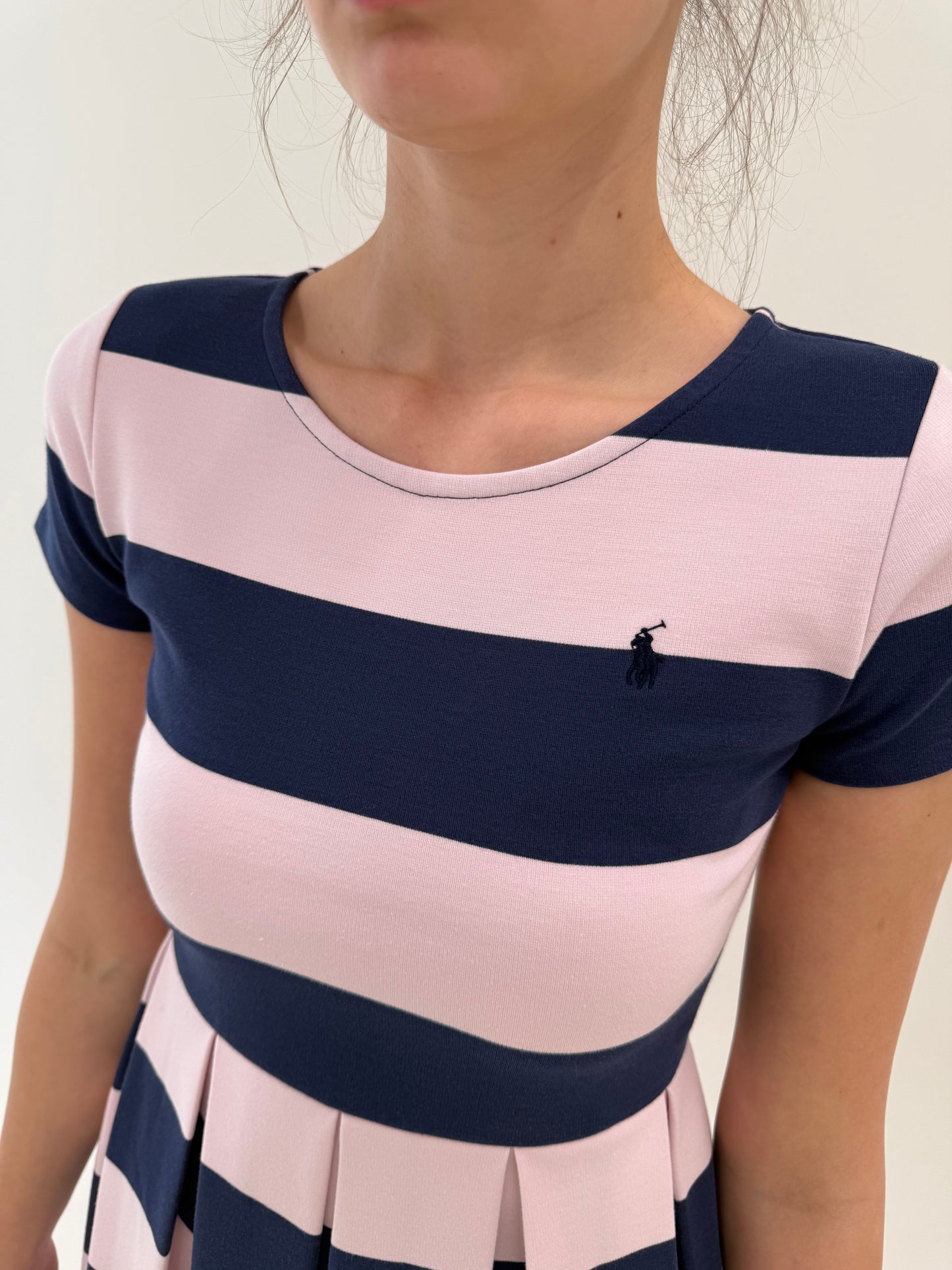 Rochie Ralph Lauren în dungi powder pink și navy din bumbac premium modelator