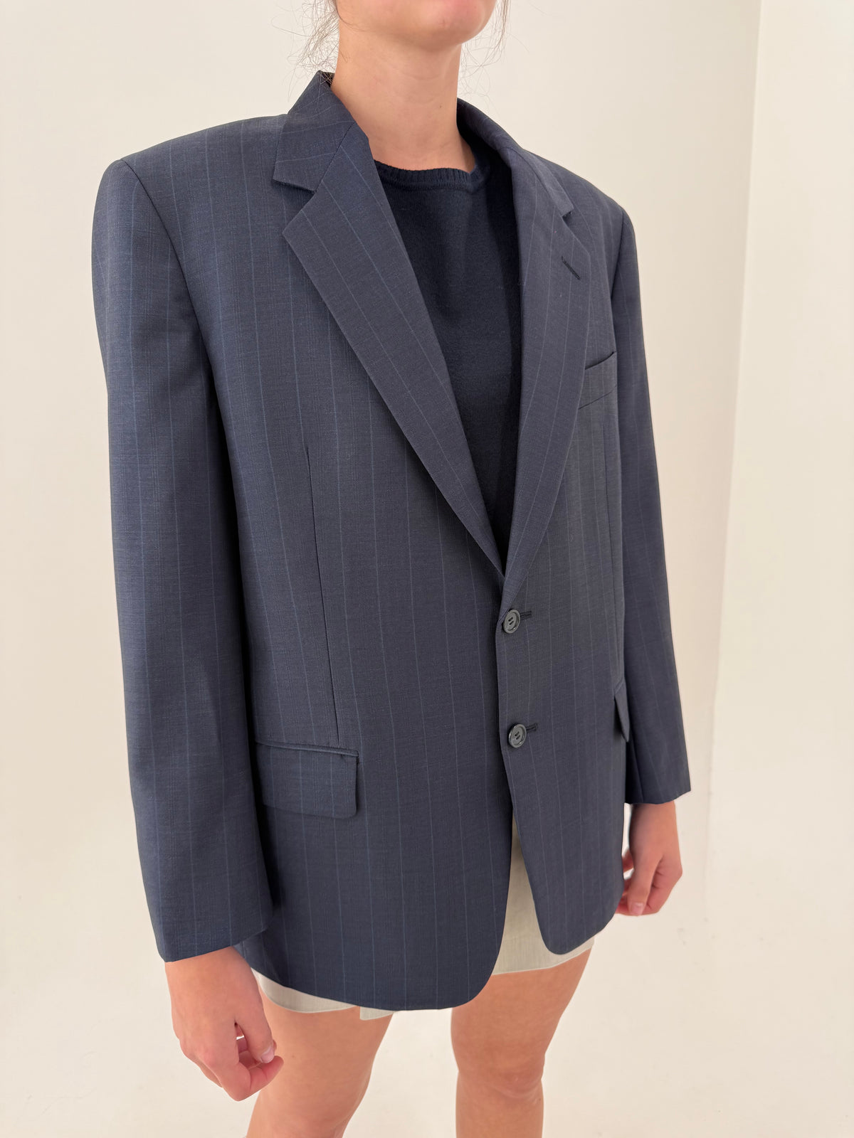 Sacou Valentino navy din lana extrafina cu dungi verticale
