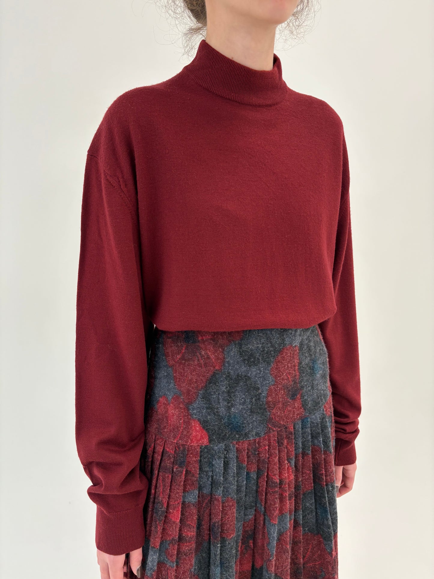 Maleta chimney burgundy din lana extrafina de gramaj mare