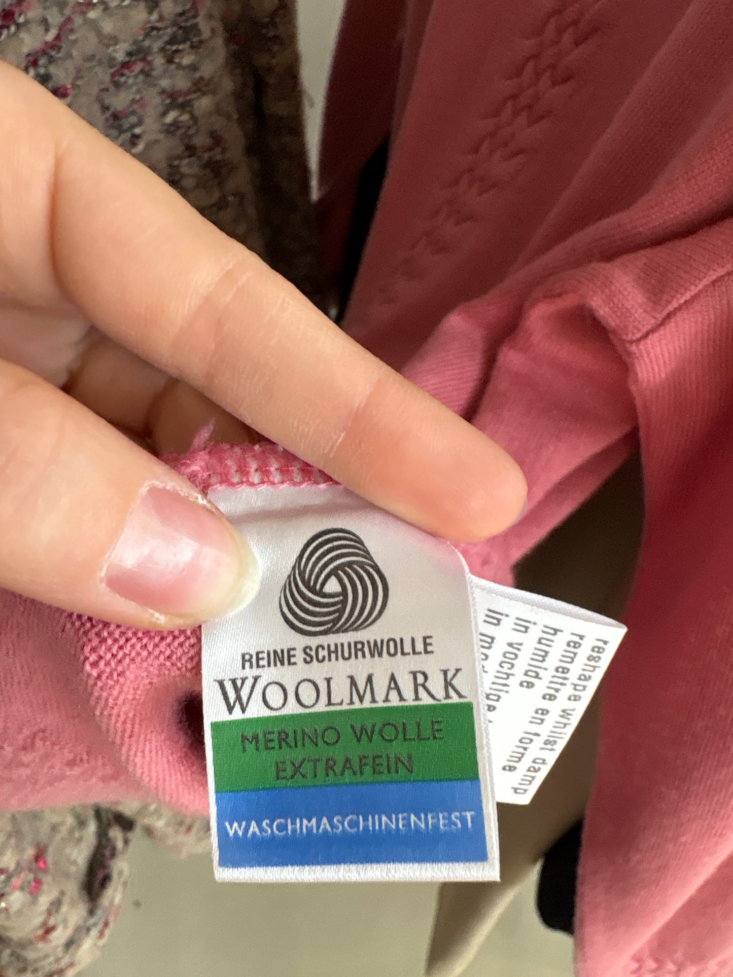 Pulover polo powder Pink din lana merino extrafina certificată de gramaj mare