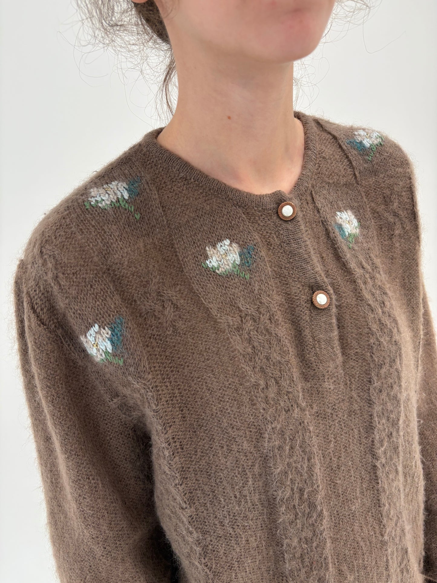 Pulover de brand luxury de tricotaje italian lucrat manual din baby mohair