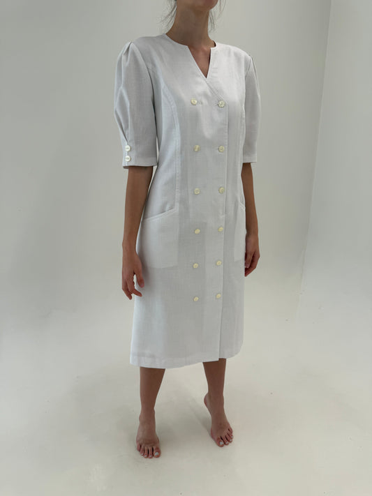 Rochie vintage tip sacou din pânză ușor structură și mâneci ușor bufante