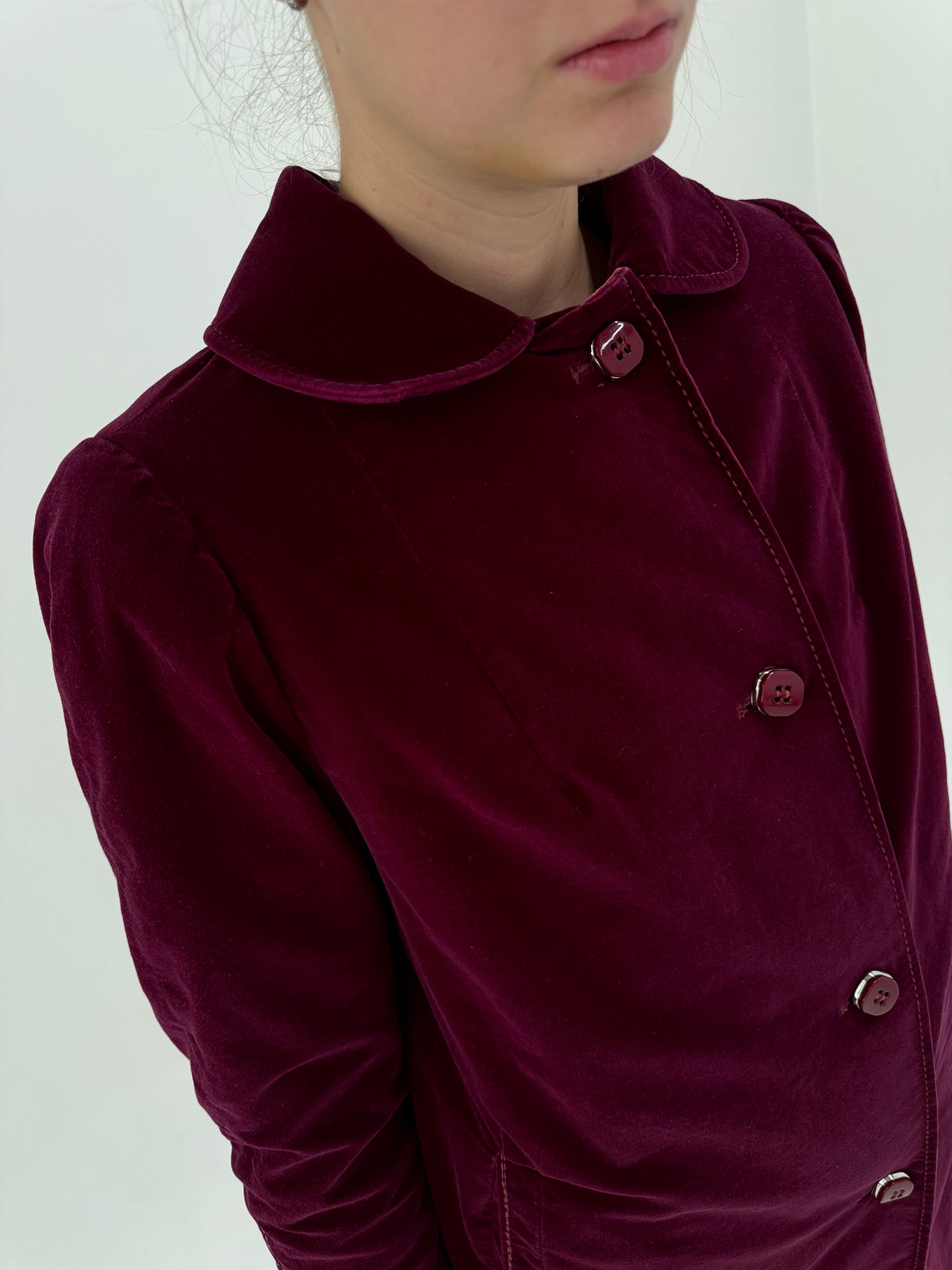 Mantou old vintage anii 60 burgundy din catifea în stil Jackie Keneddy
