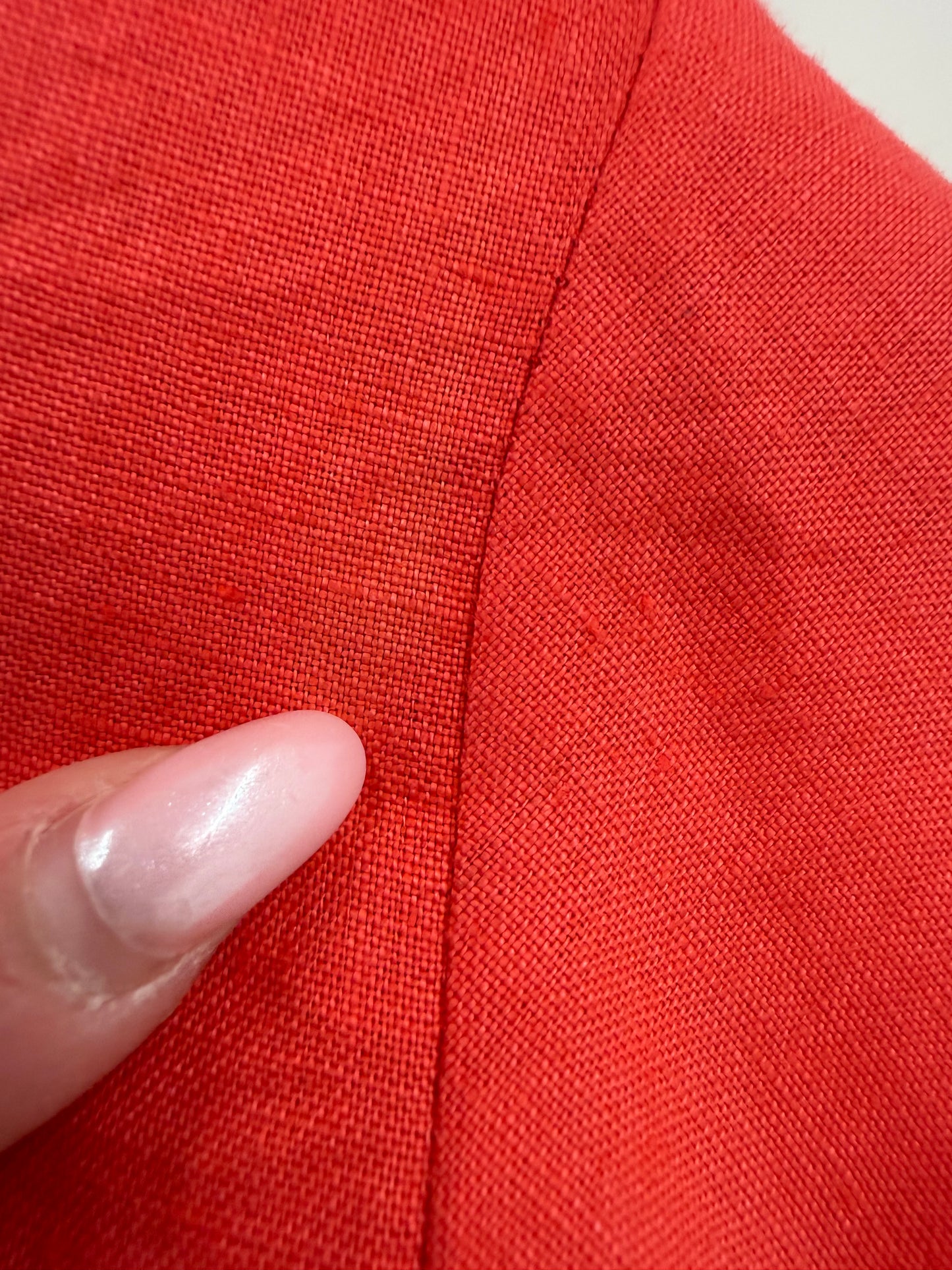 Rochie italiană din in premium electric coral red cu nasturi aurii metalici