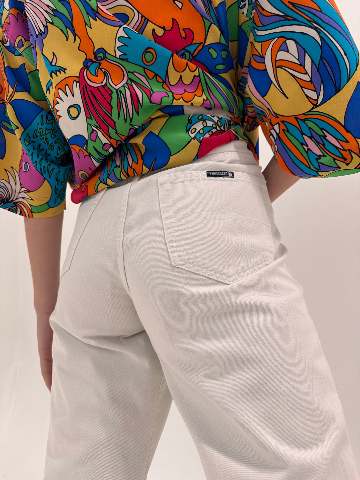 Pantaloni mom fit luxury Trussardi din bumbac ușor structurat