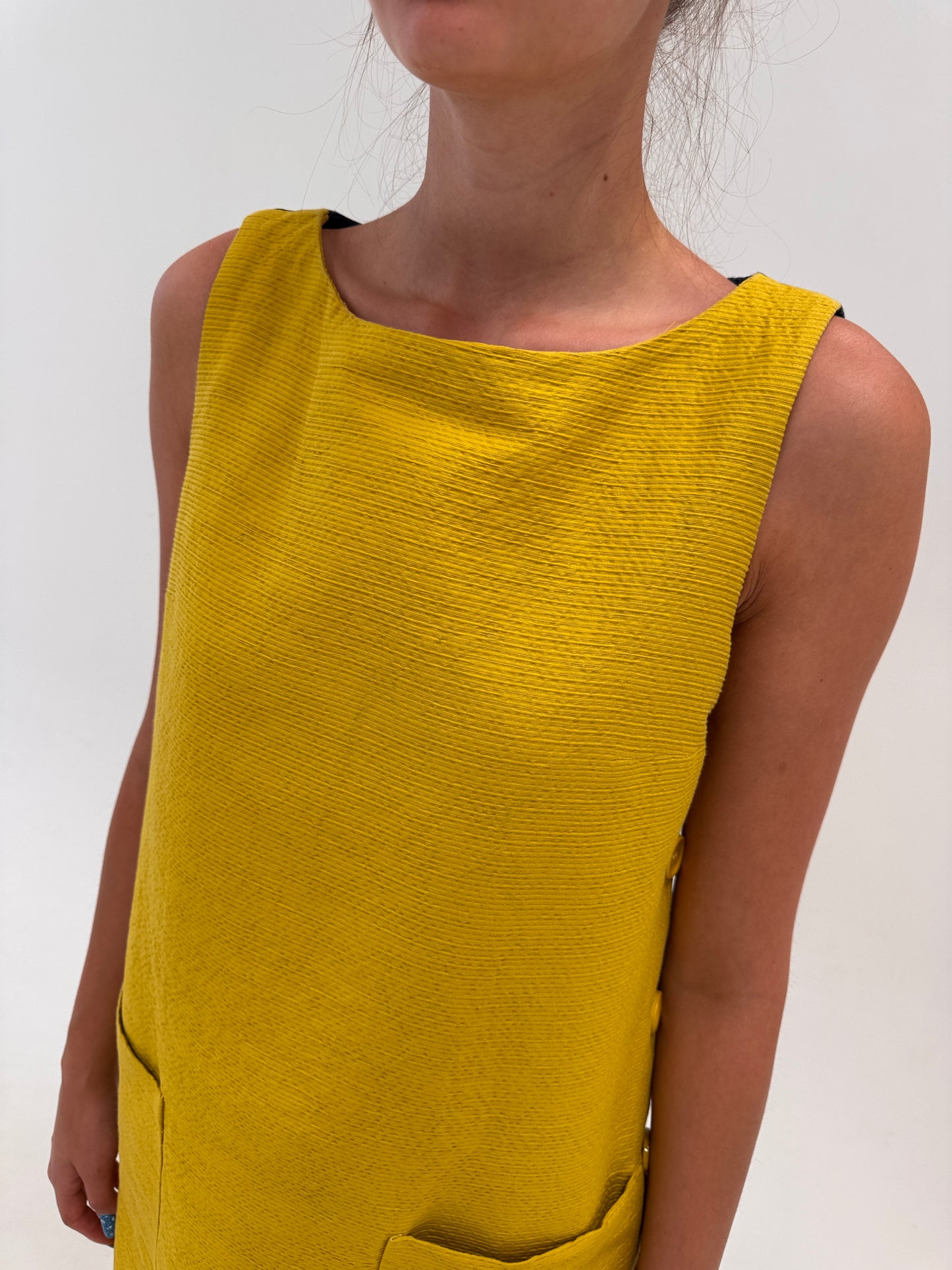 Rochie Max Mara în croi de ani 60 reinterpretat din pânză de in colorblock