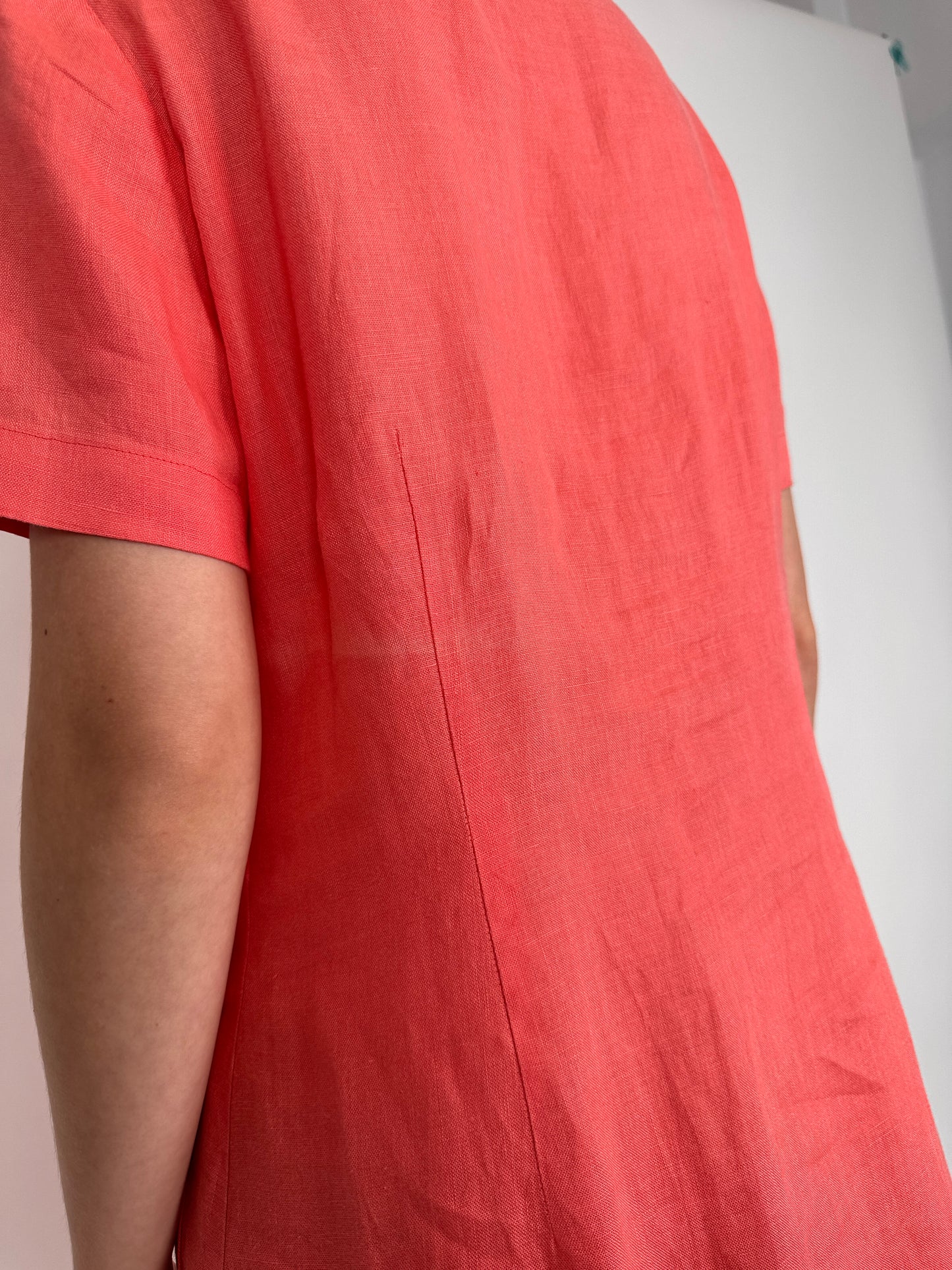 Rochie salmon pink tip cămașă din in extrafina și moale