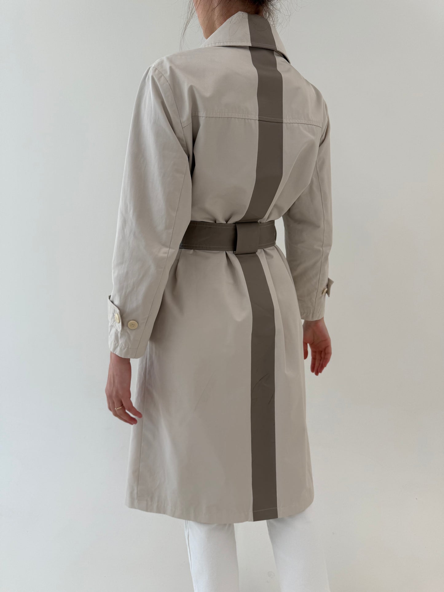 Trench vintage petite în nuanțe neutre impermeabil cu talie reglabilă