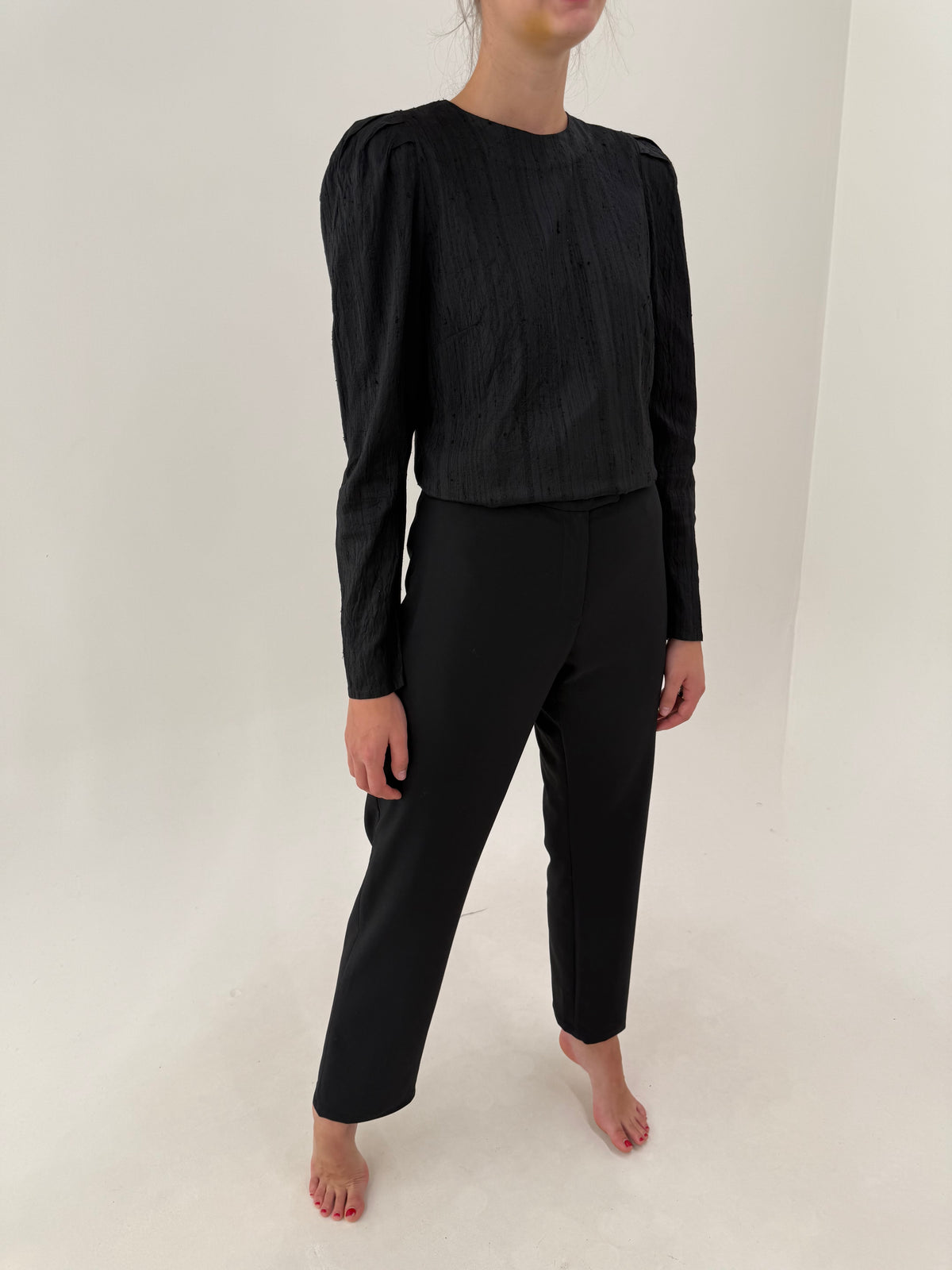 Pantaloni negri clasici gama Max Mara din stofita de lana ultra confort extrafina