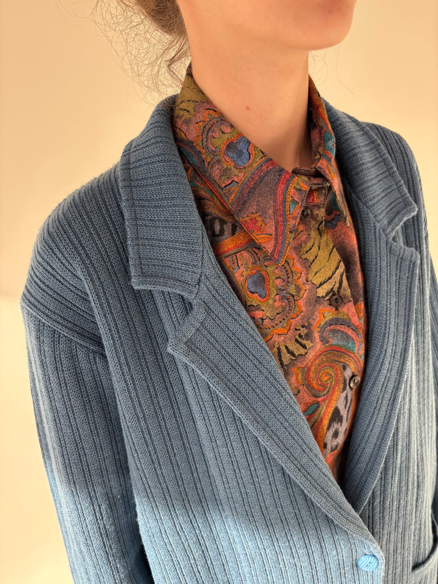 Sacou din tricot jeans blue din lana merino extrafina groasă