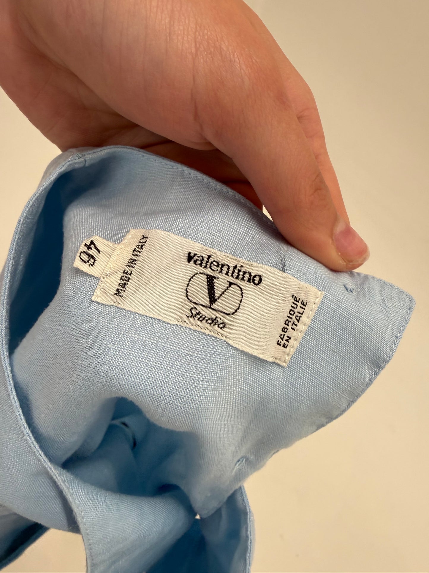 Top Valentino baby blue din in cu broderie în croi retro modern