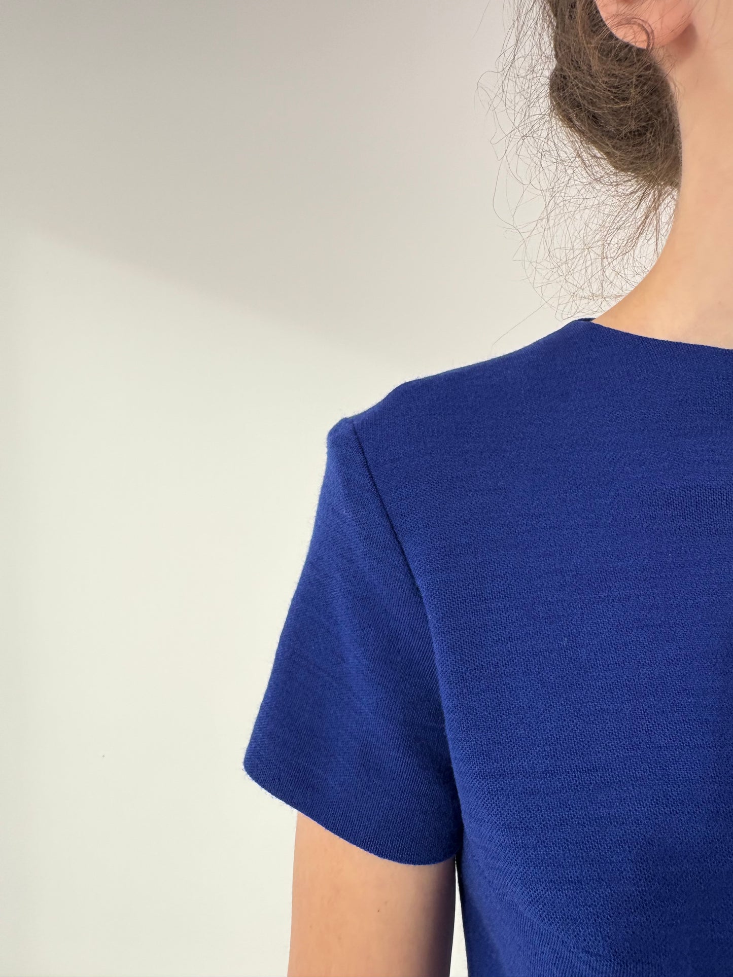 Top old vintage albastru cerneală anii 60 din tricot dens lana extrafina