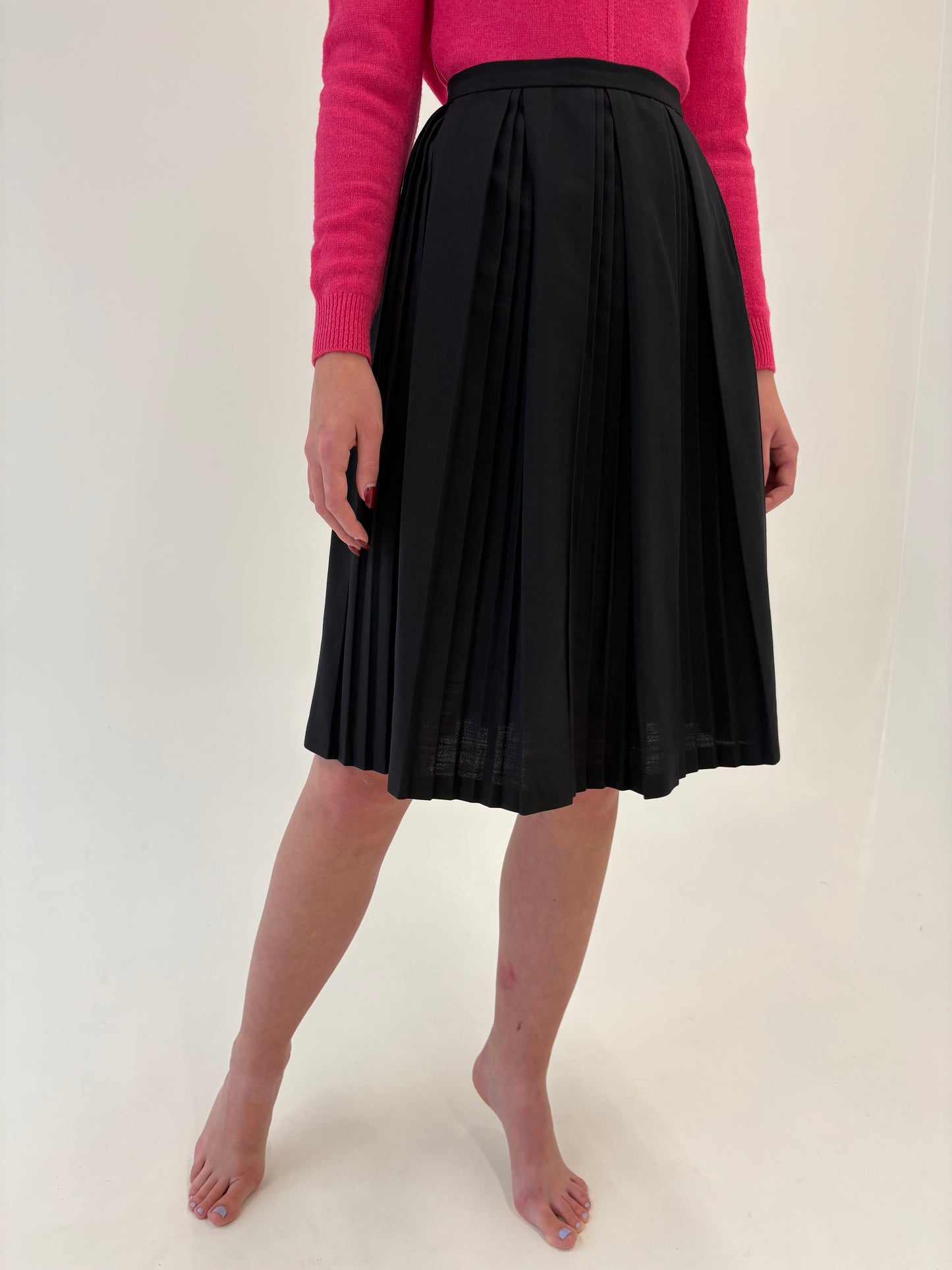 Fustă vintage neagra plisată de la zi la seară din mix de lana extrafina