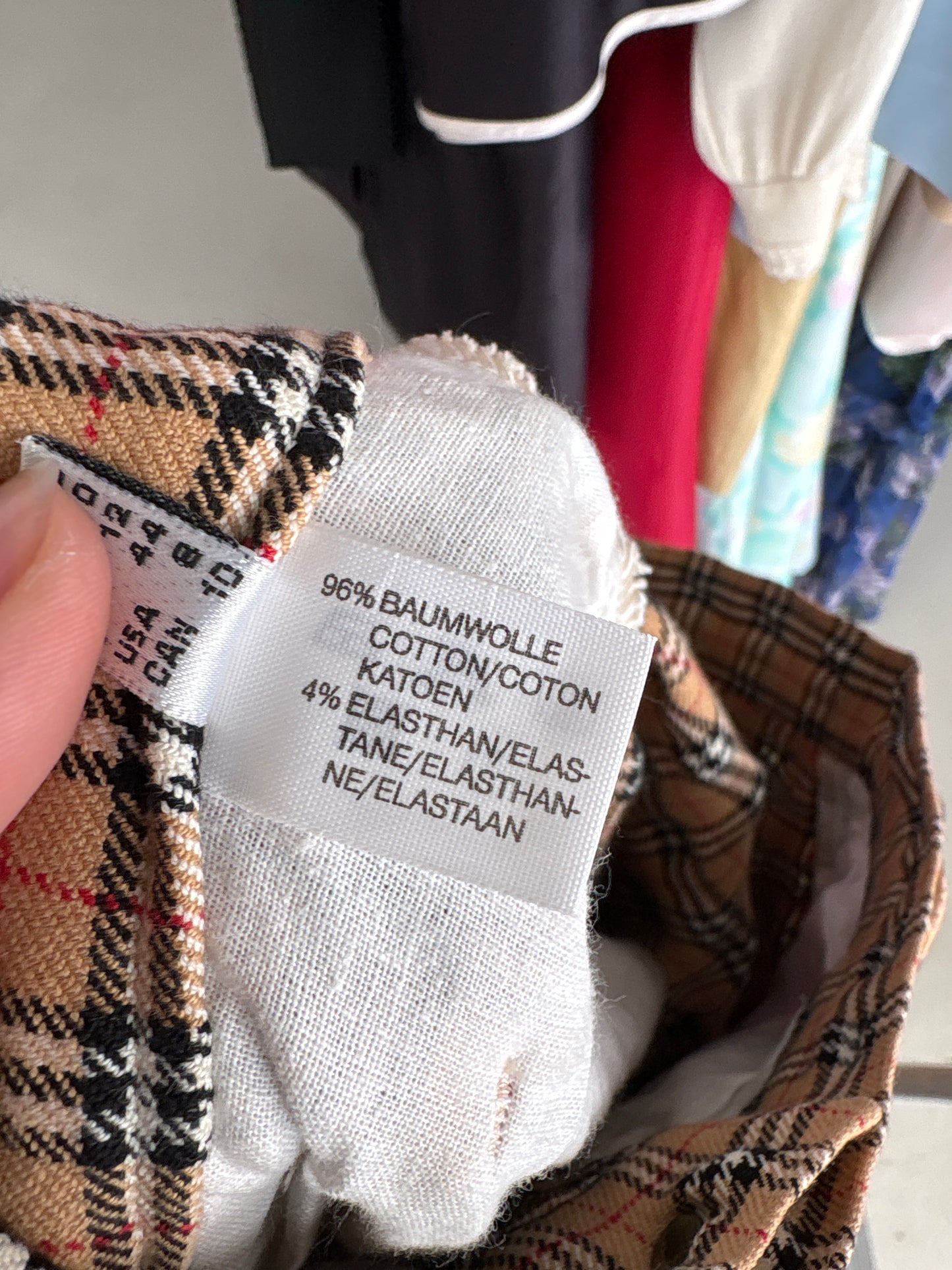 Pantaloni Burberry integral cu printul specific ușor gofrați modelatori
