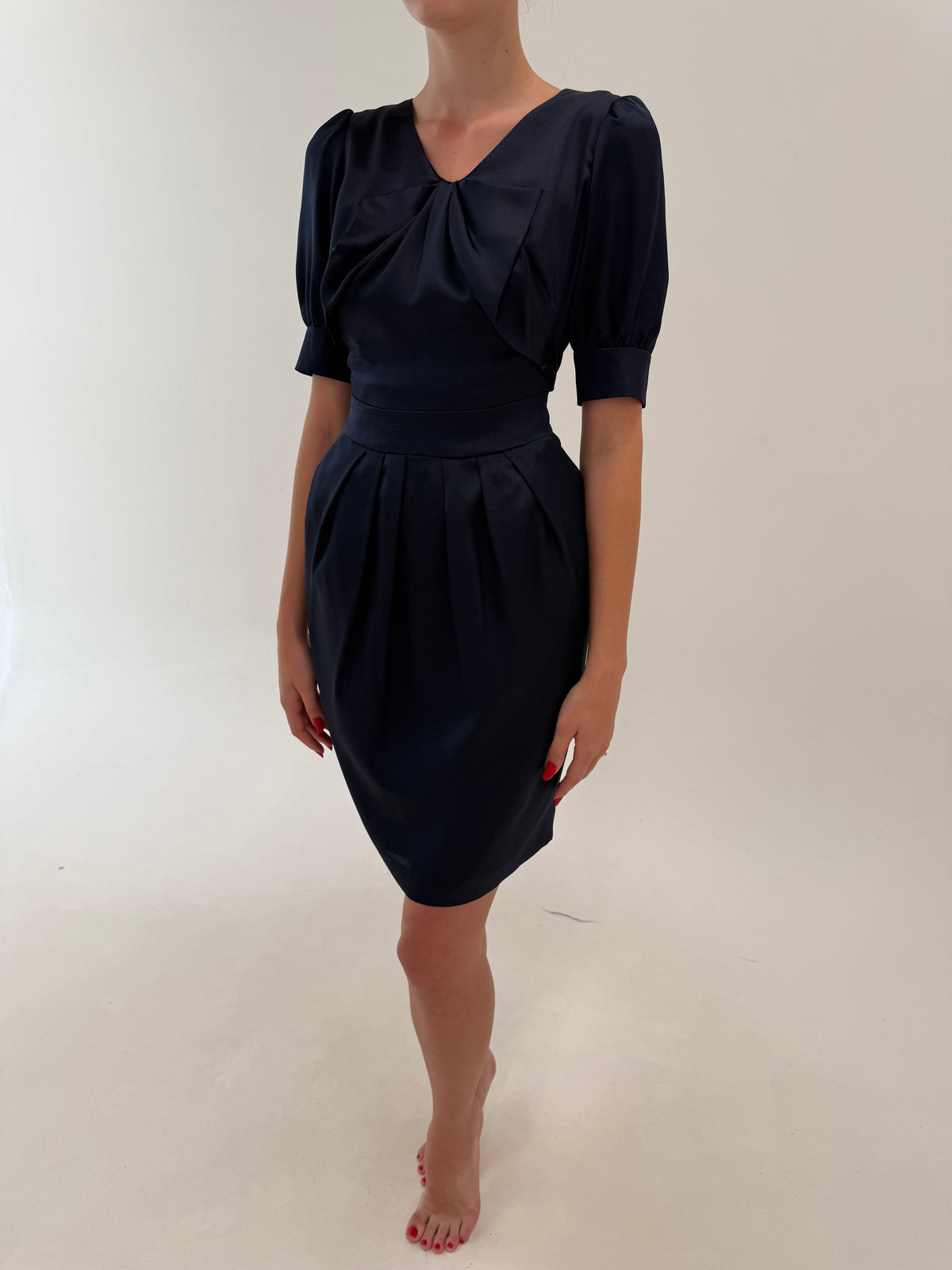 Rochie de la business la cocktail midnight blue din mătase naturală plină texturată