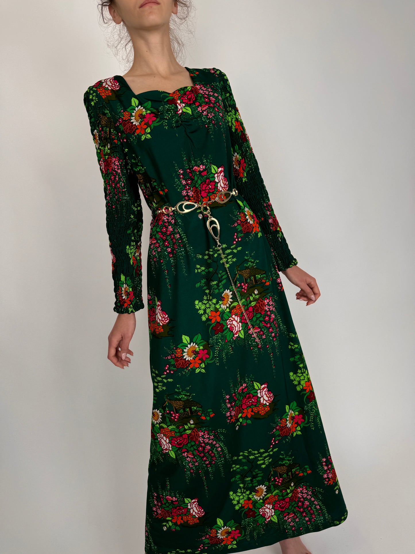 Rochie vintage maxi forest green în croi de ani 70  și culori tari