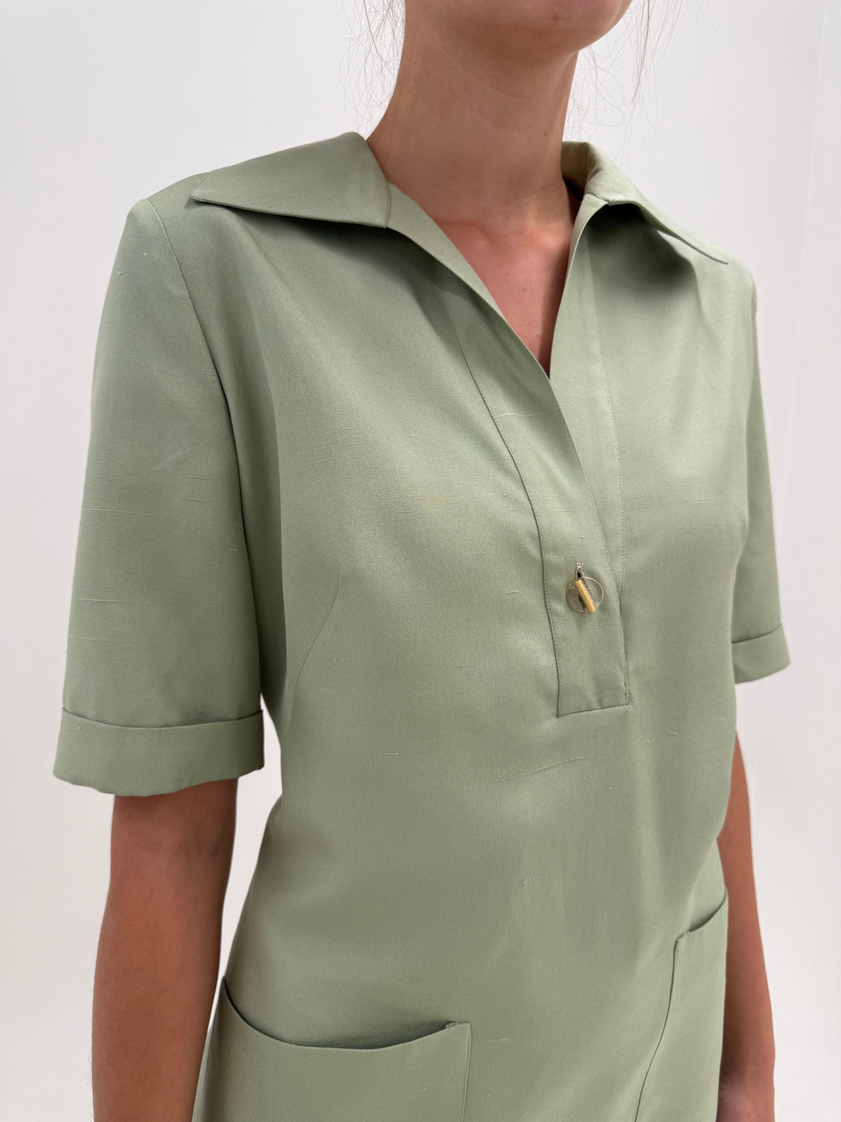 Rochie vintage de designer italian din stofita extrafina light green in croi retro modern