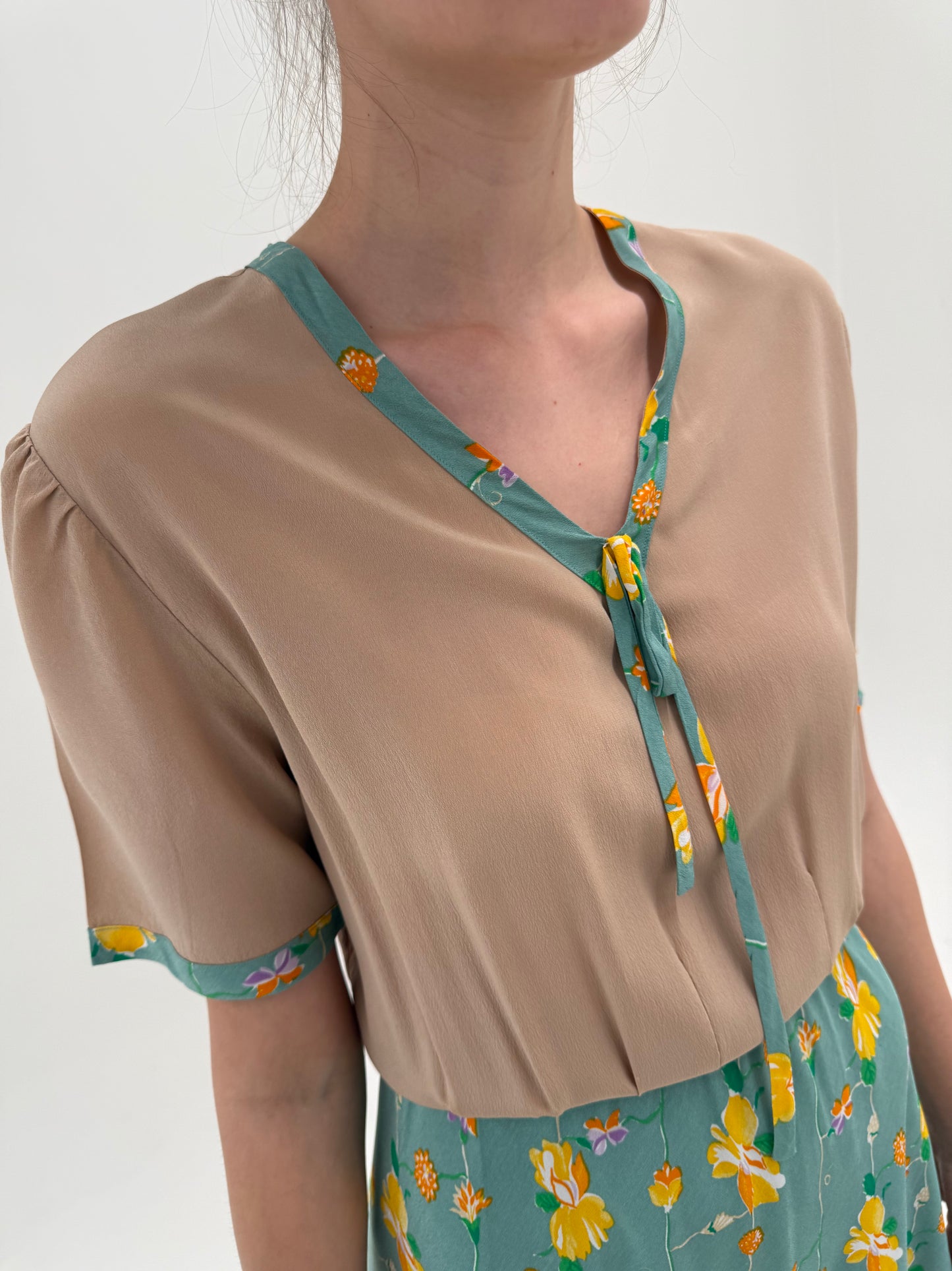 Rochie vintage din mătase naturală cu talie ultra înaltă elastică