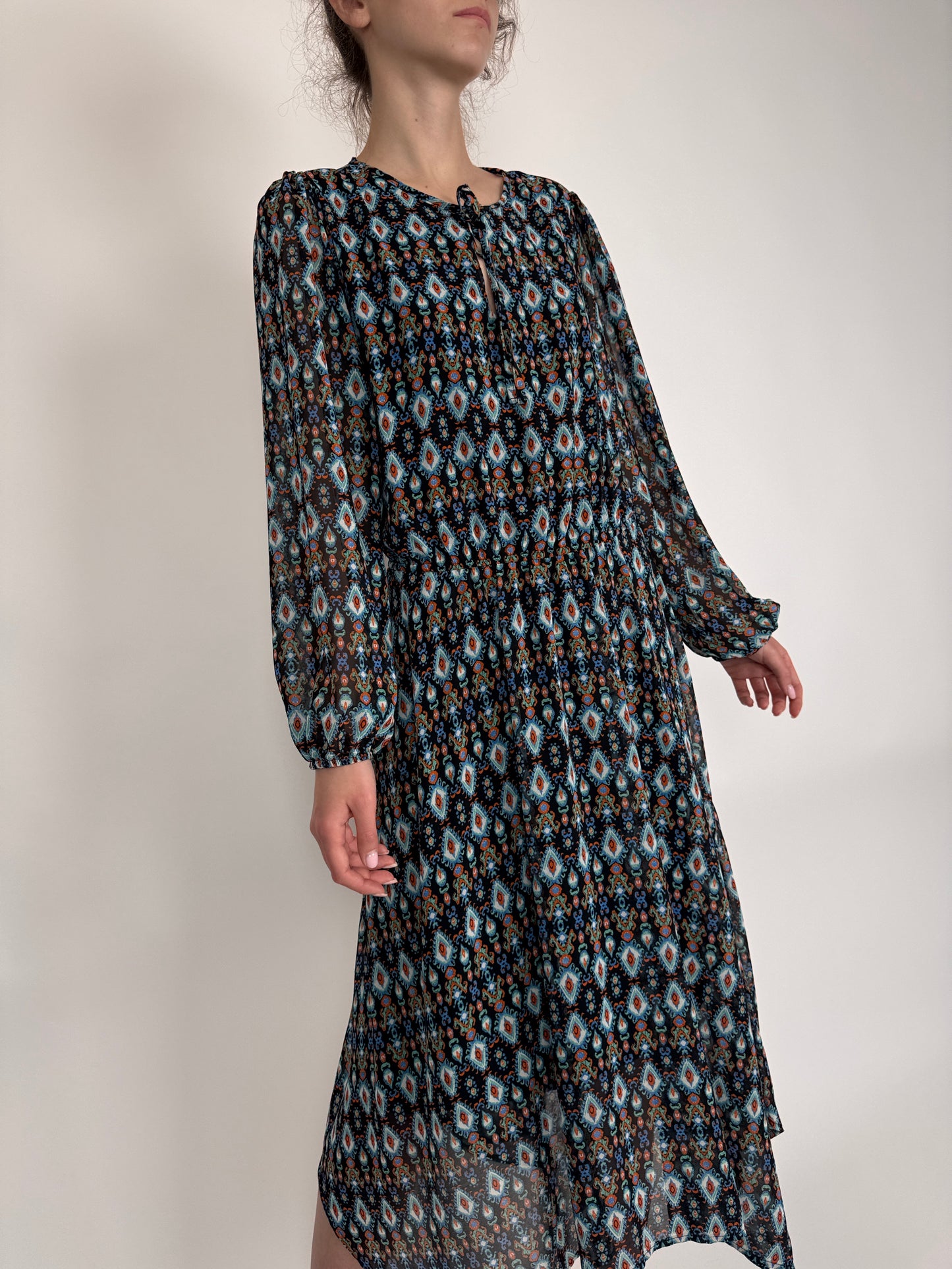 Rochie in stil anii 70 cu talie elastică