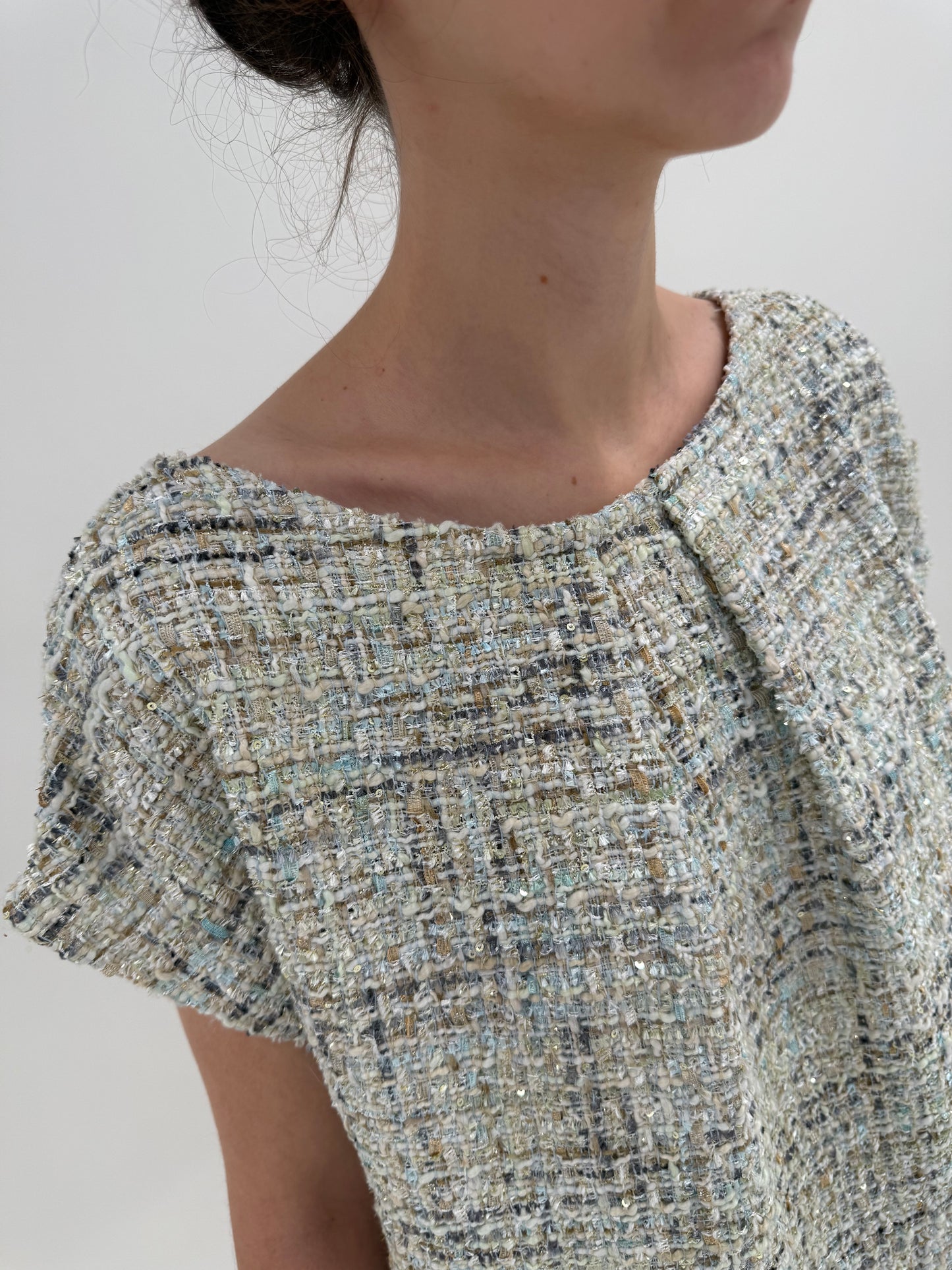 Rochie baby blue în stil Chanel din tweed prețios în croi lejer