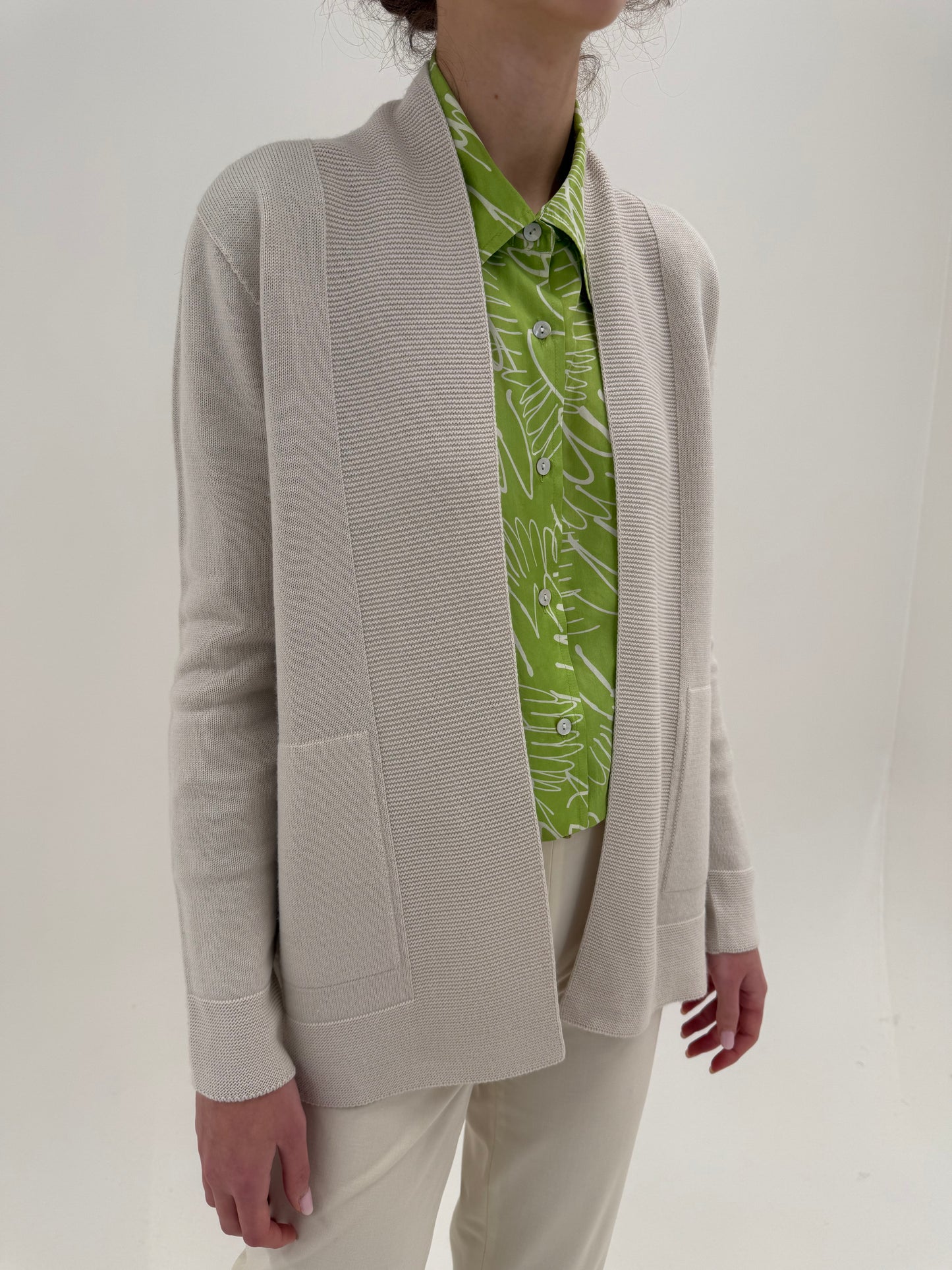 Cardigan nou italian off white din lana merino extrafina