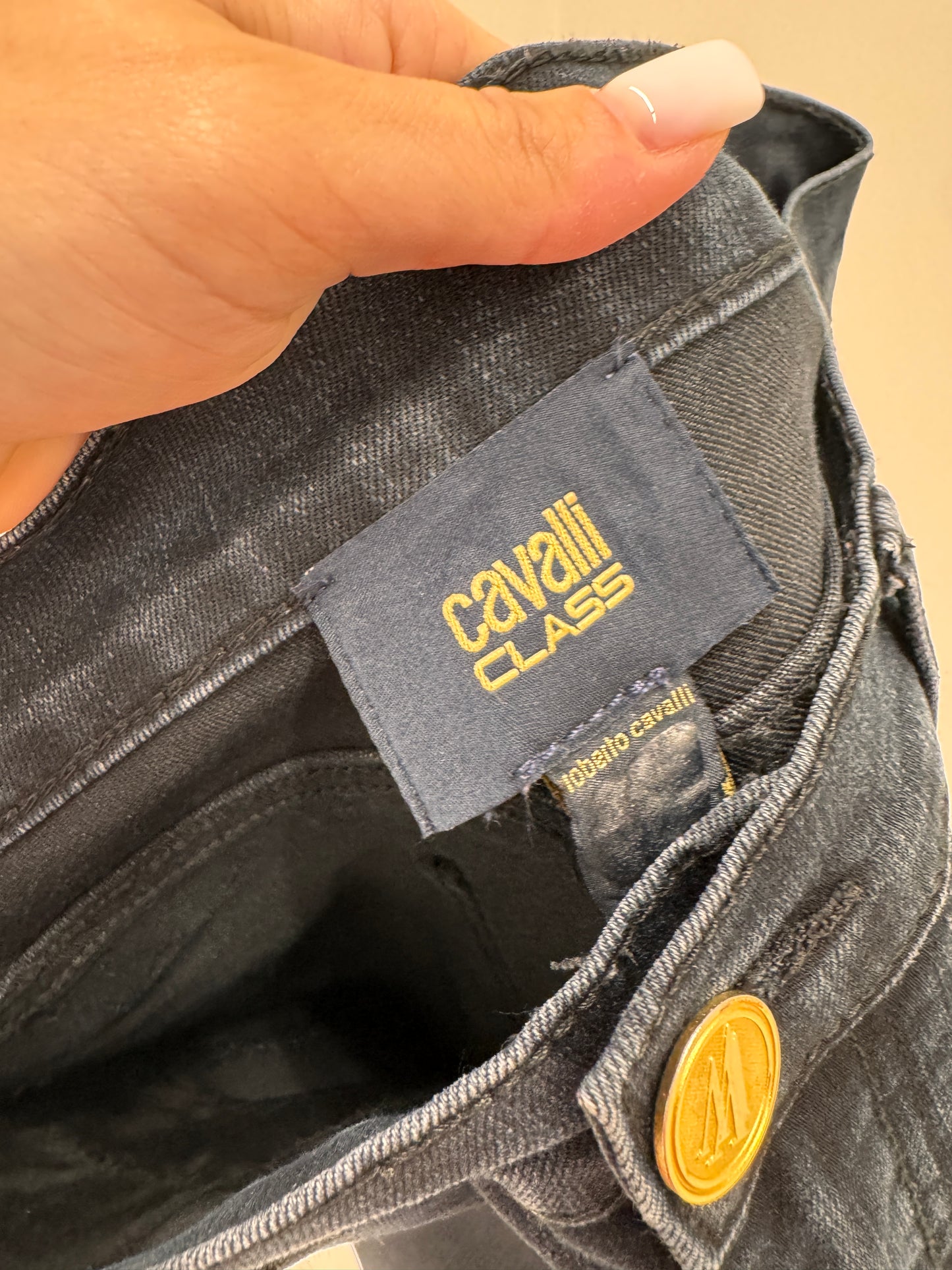 Jeans Cavalli capri cu aplicații manuale excepționale ultra confort modelatori