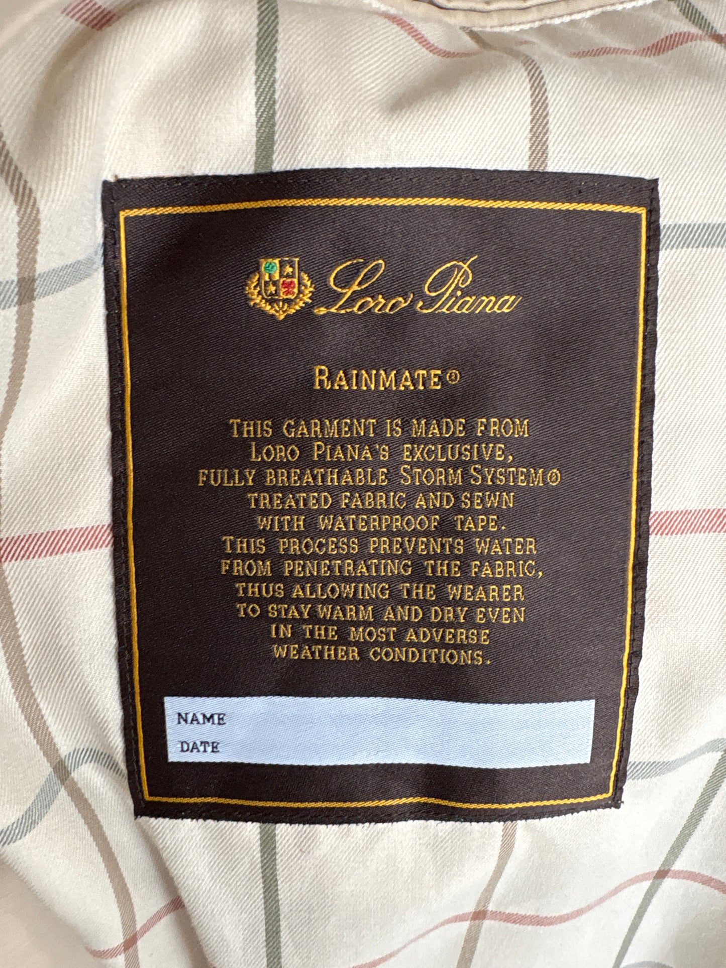 Trench tall Loro Piana nude de vară din bumbac în croi clasic