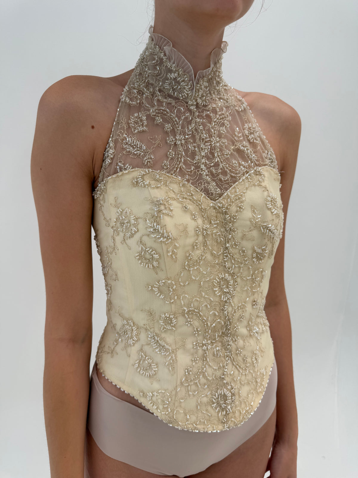 Corset bijuterie auriu pudrat cu aplicații manuale