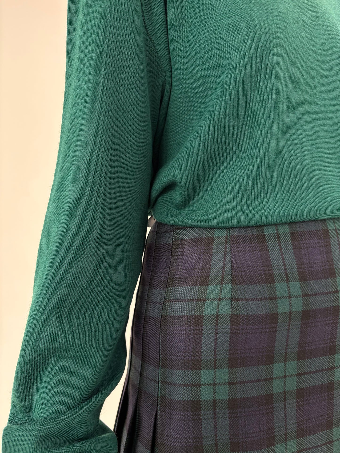 Fustă italiană din Tartan de lana în combinație clasică de culori