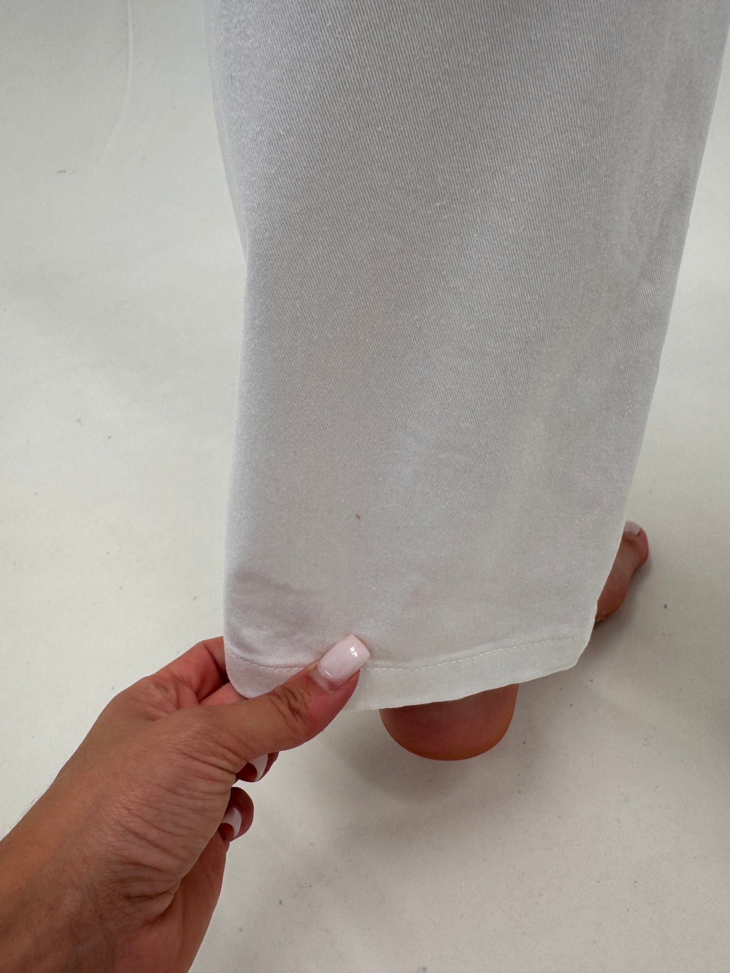 Jeans Armani de vară tall ultra confort în croi super revenit în trend ‘skinny straight’