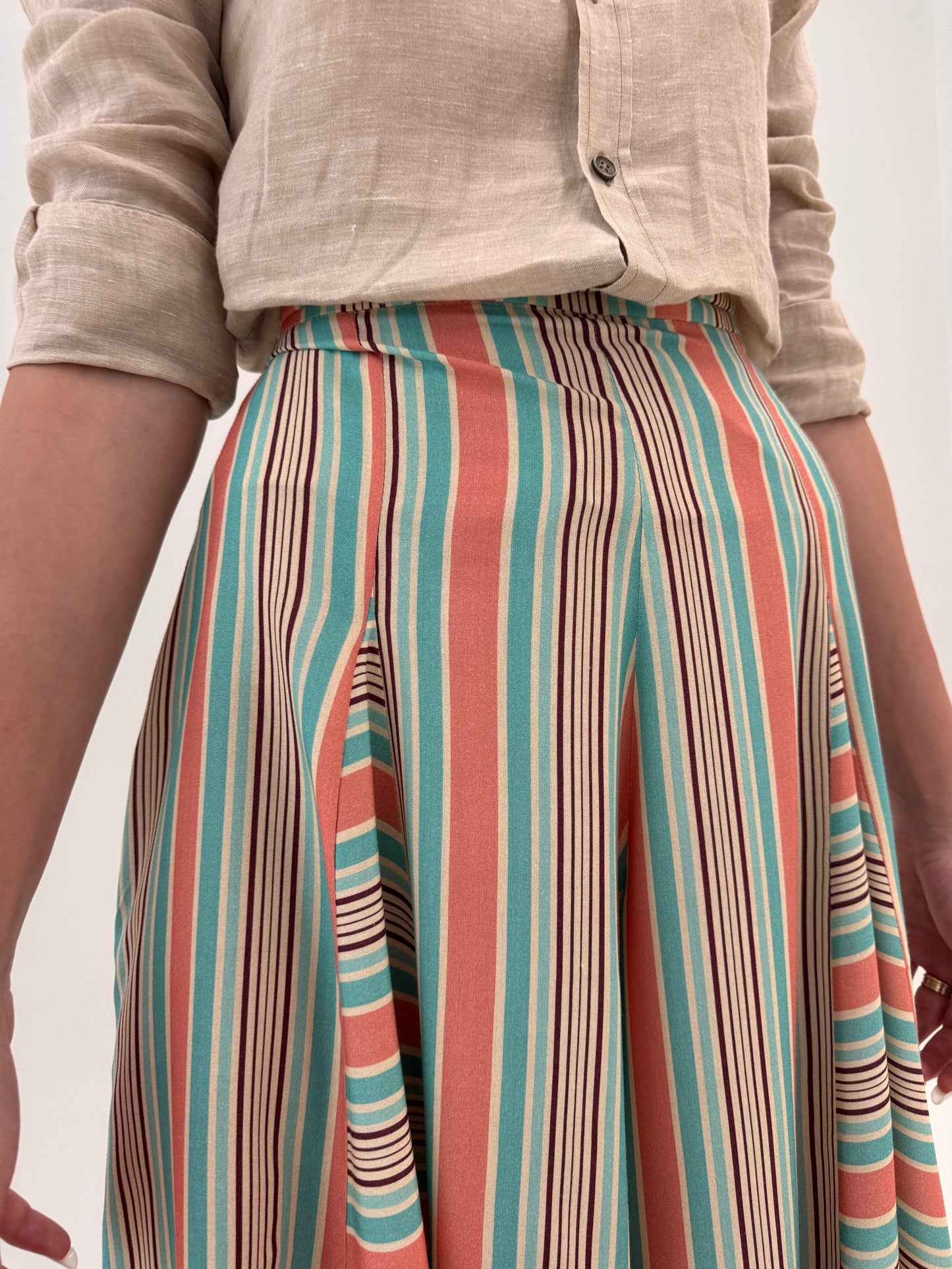 Culottes super vaporoși un dungi cu talie ultra înaltă coral red și mint green