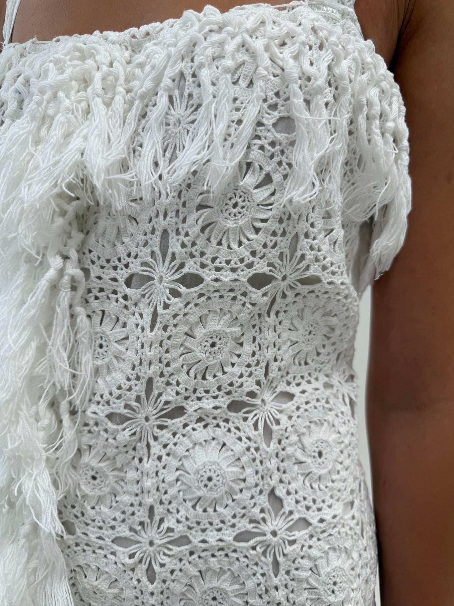 Rochie maxi bijuterie din dantelă macrame lucrată manual