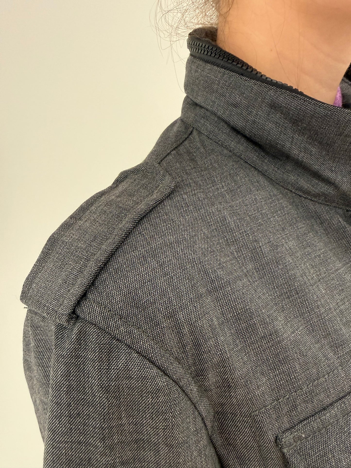 Geacă Armani de primăvară din lana extrafina impermeabila